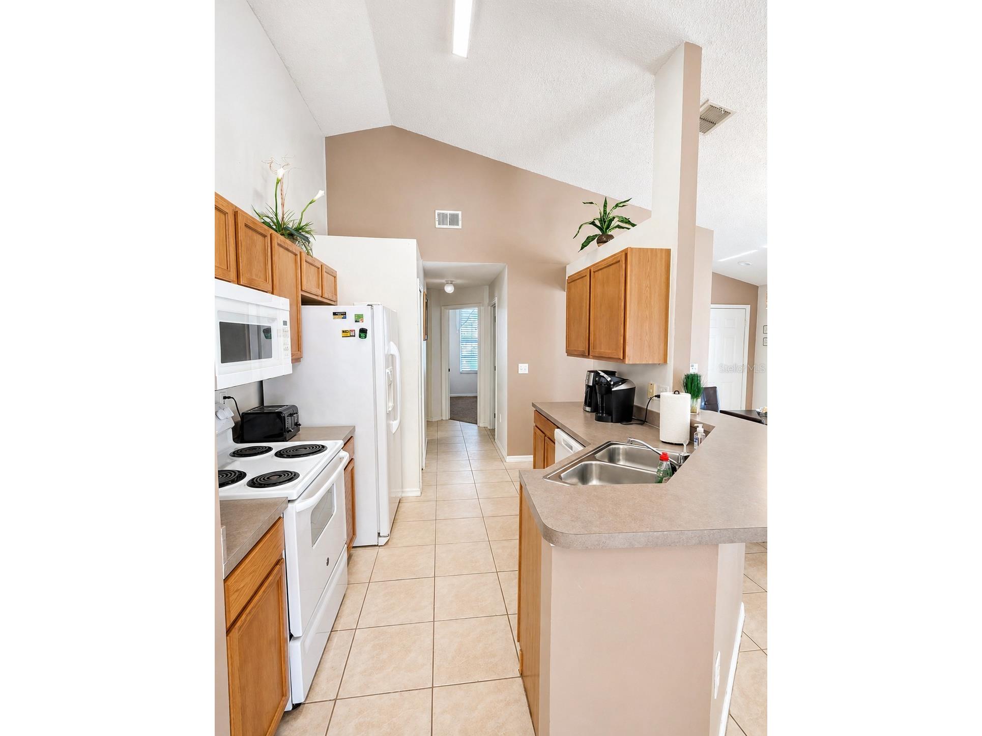 159 Grosvenor Loop Davenport FL 33897 S5144482 image6