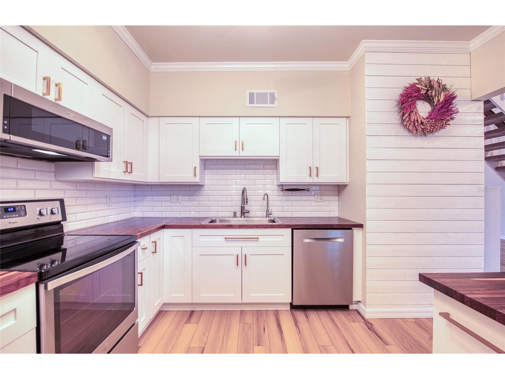 159 Hunter Court #N/A Palm Harbor FL 34684 TB8484112 image14