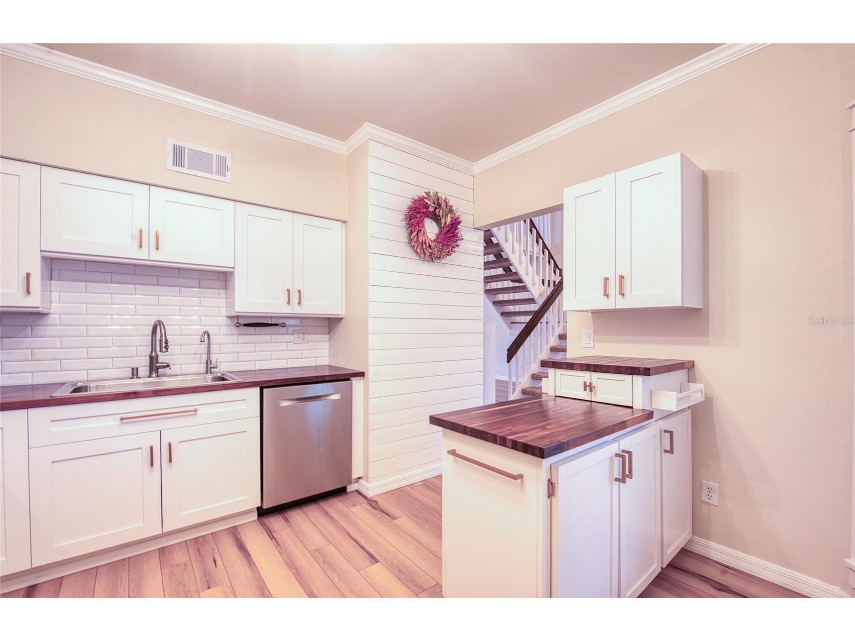 159 Hunter Court #N/A Palm Harbor FL 34684 TB8484112 image16