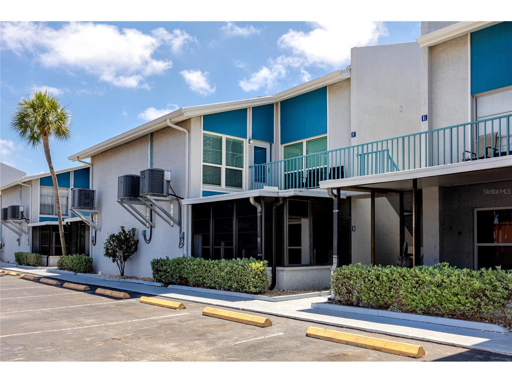 159 Medallion Boulevard #F Madeira Beach FL 33708 TB8507282 image1