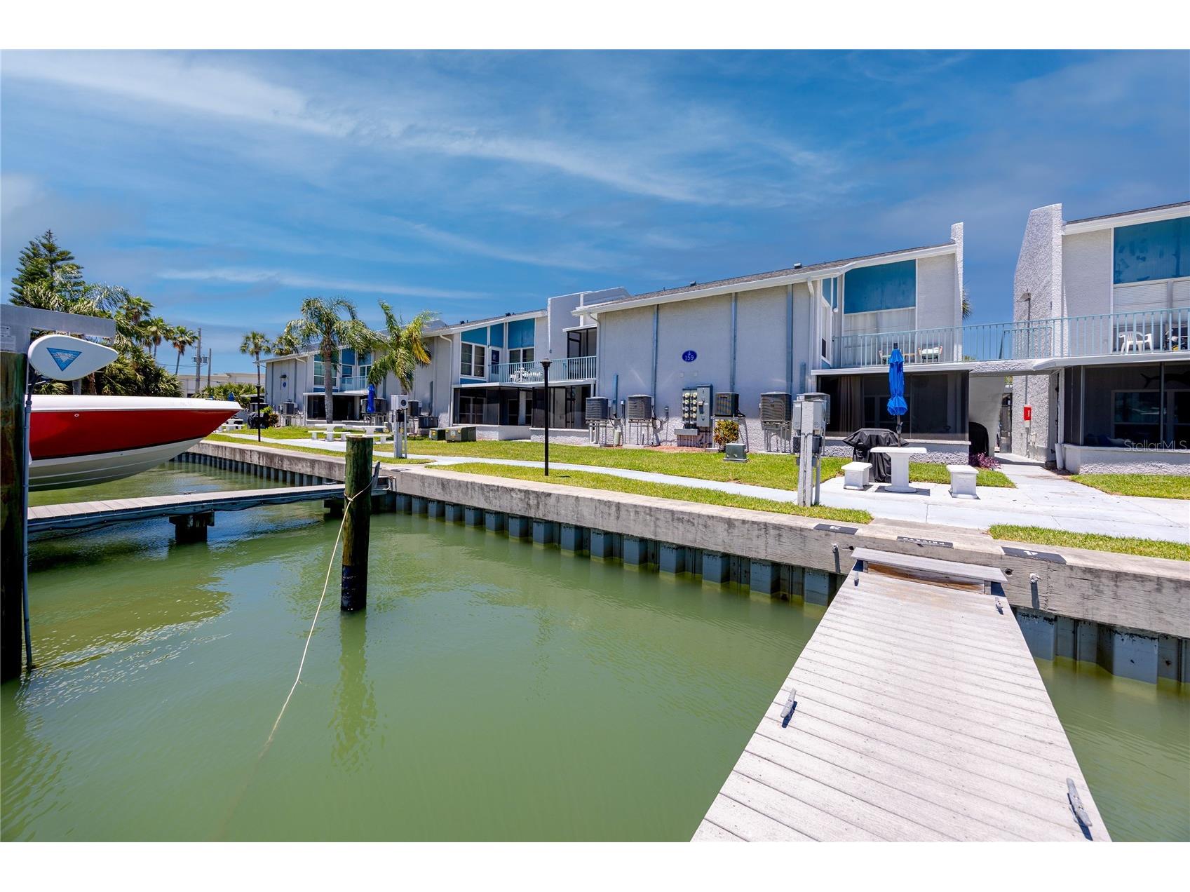 159 Medallion Boulevard #F Madeira Beach FL 33708 TB8507282 image2