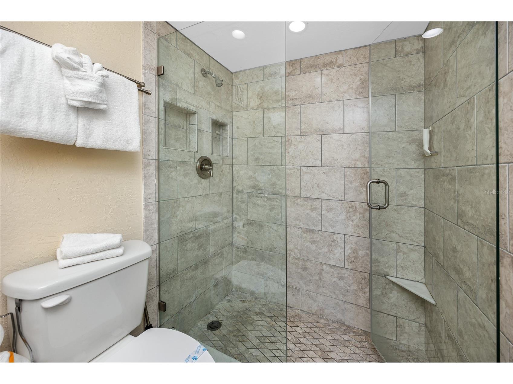 159 Medallion Boulevard #F Madeira Beach FL 33708 TB8507282 image29
