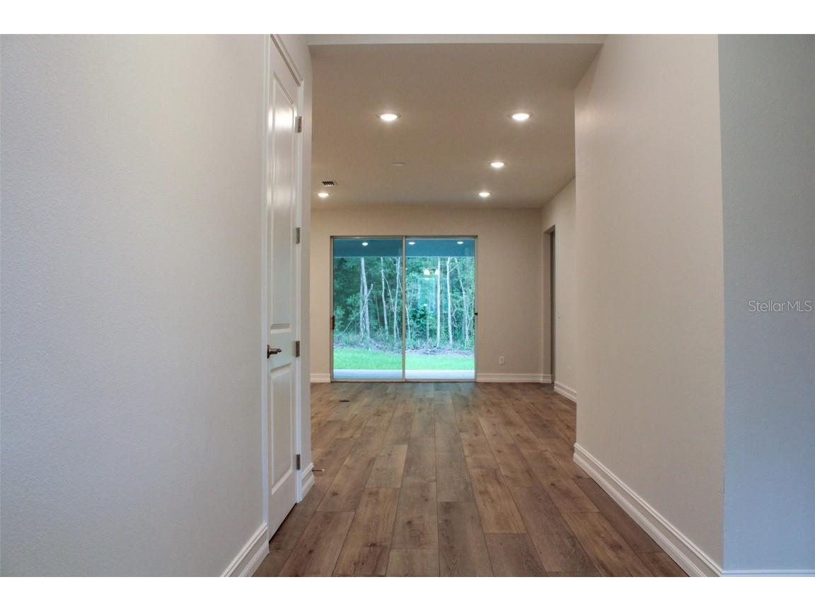 159 N Kinglet Avenue Hernando FL 34442 W7879828 image4