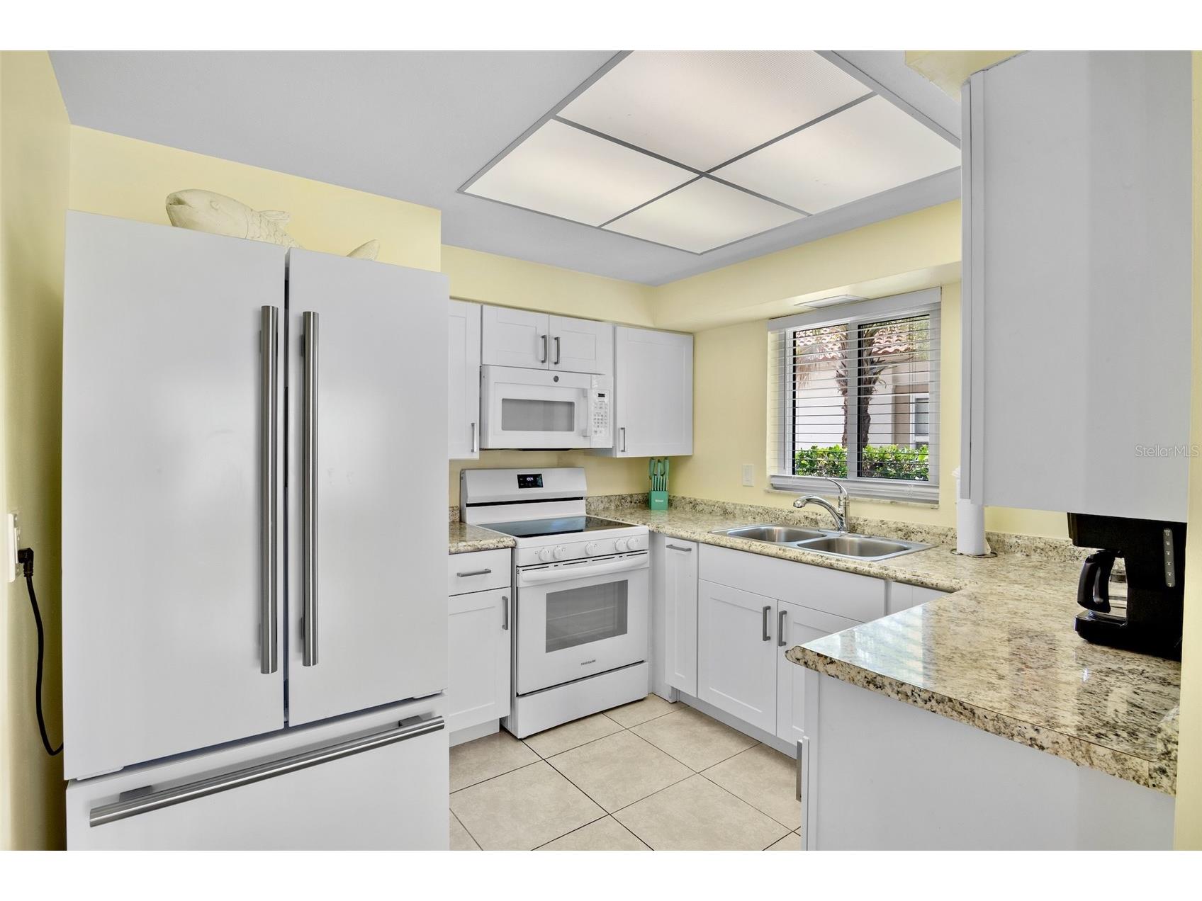 159 Vista Hermosa Circle #27B Sarasota FL 34242 A4698551 image13