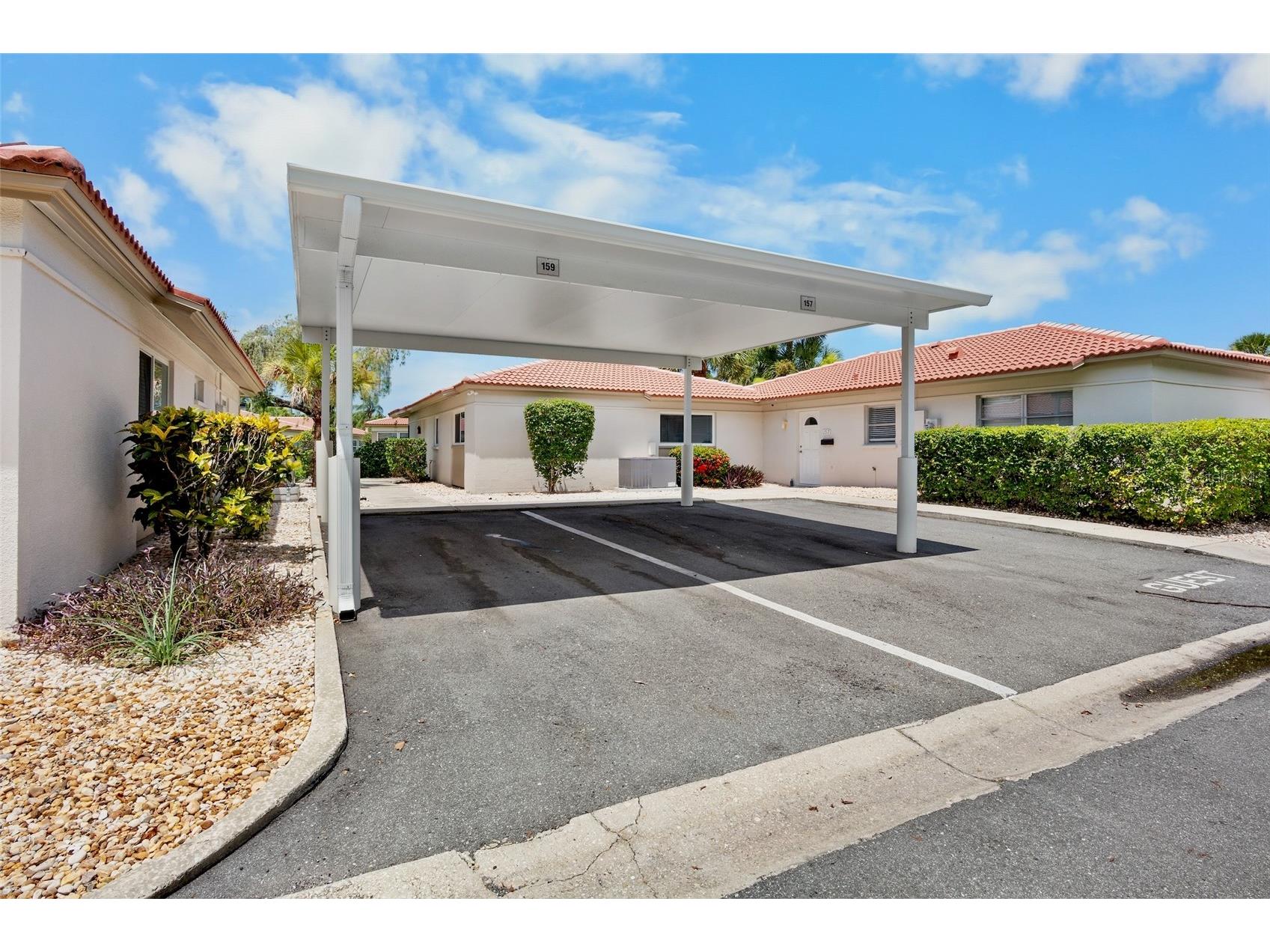 159 Vista Hermosa Circle #27B Sarasota FL 34242 A4698551 image2