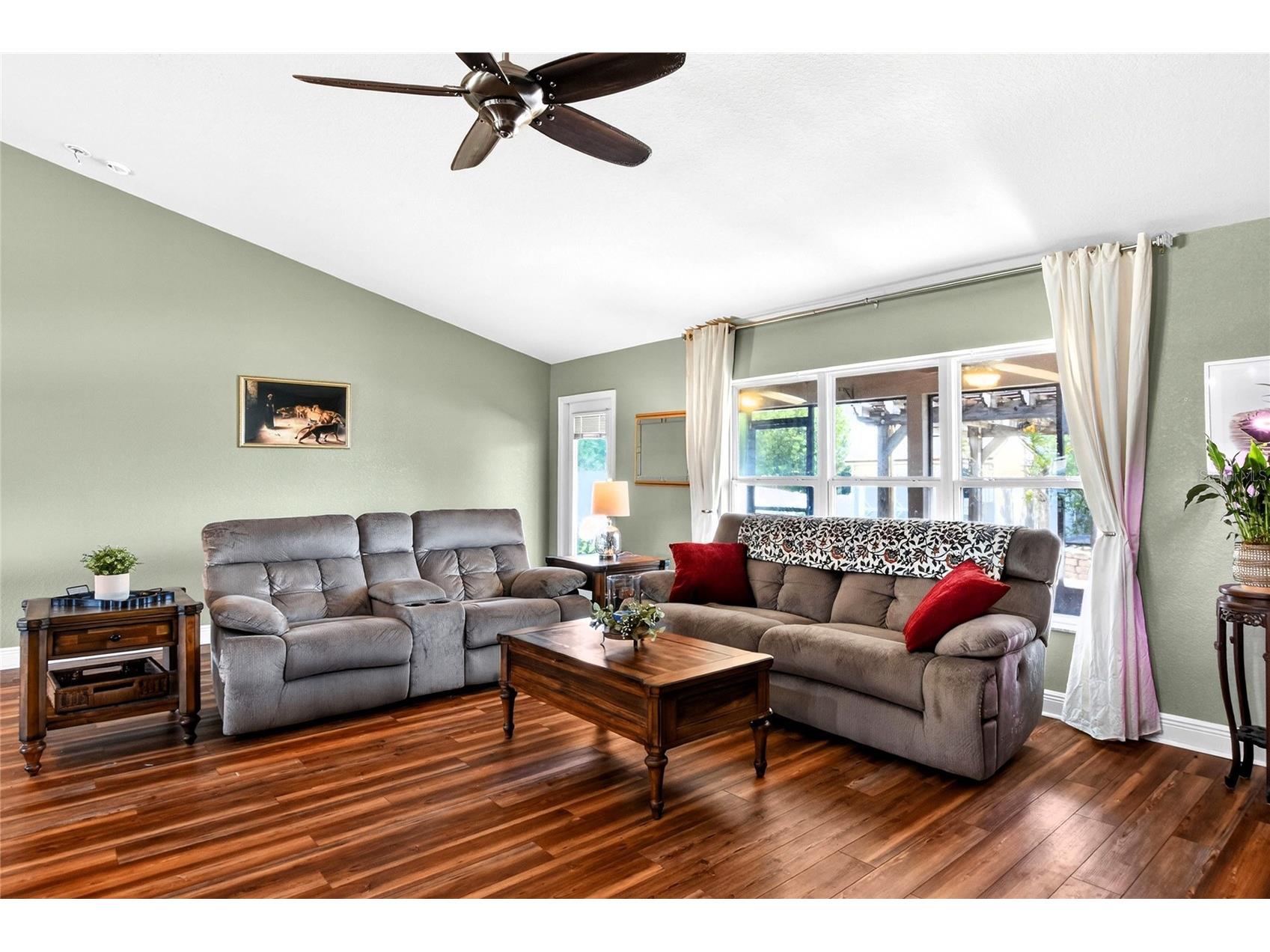 1590 Doves View Cir Auburndale FL 33823 L4962664 image11
