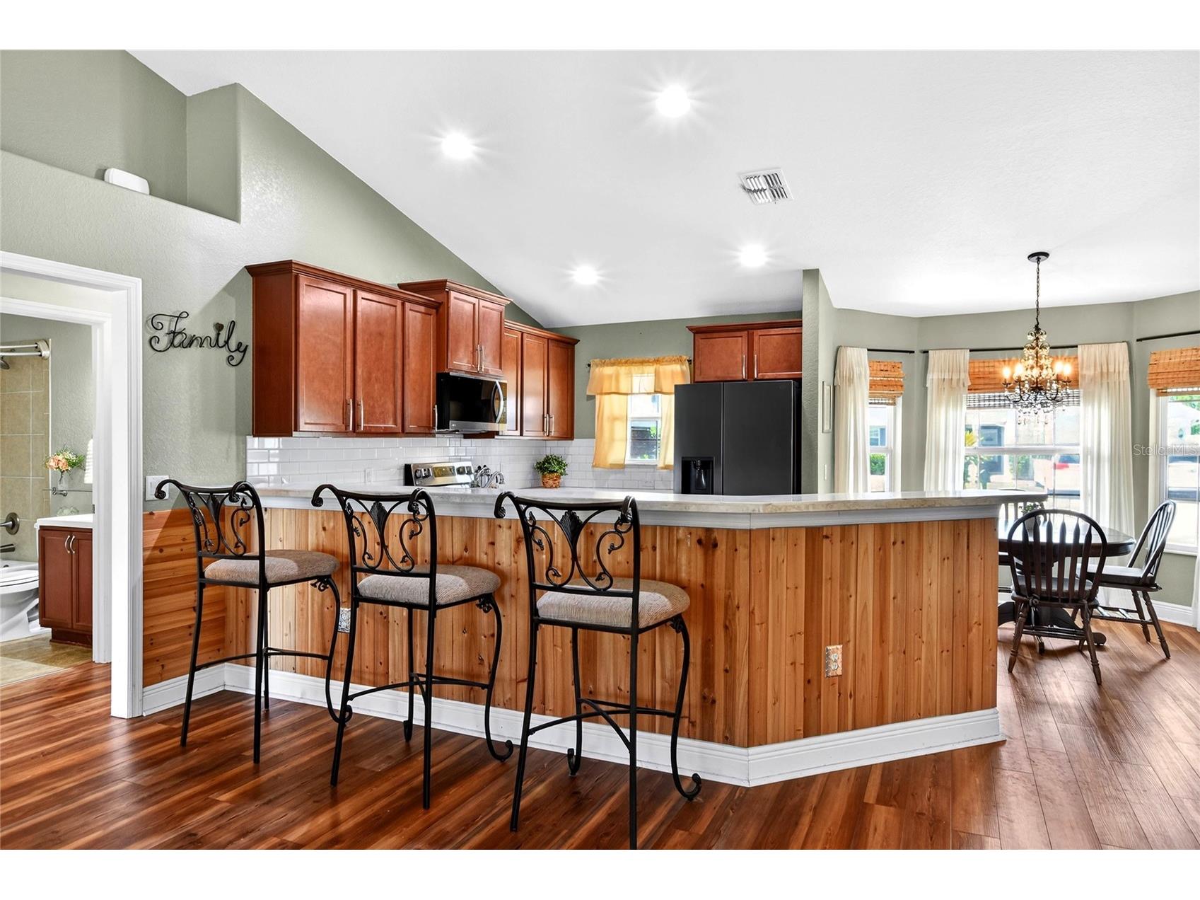 1590 Doves View Cir Auburndale FL 33823 L4962664 image13