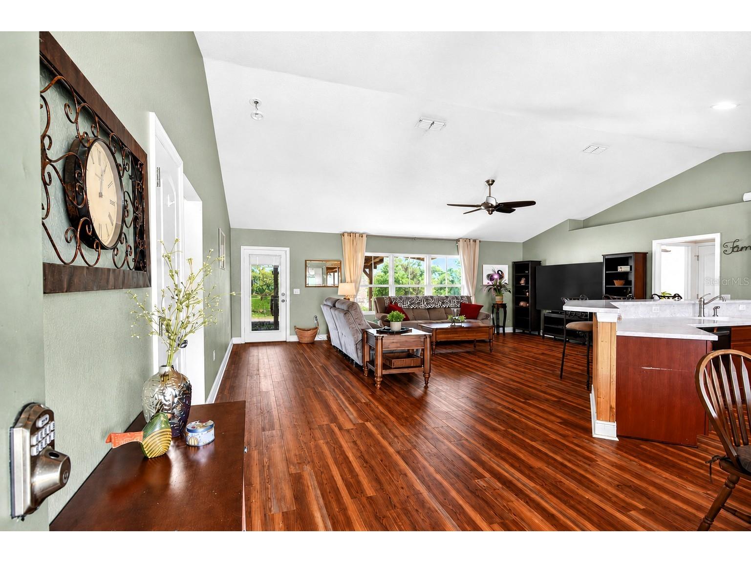 1590 Doves View Cir Auburndale FL 33823 L4962664 image2