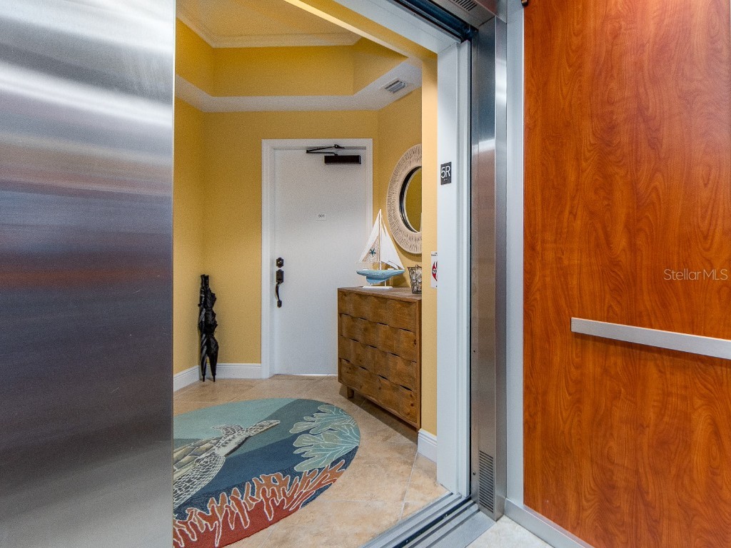 1590 Gulf Boulevard #501 Clearwater Beach FL 33767 TB8350682 image9