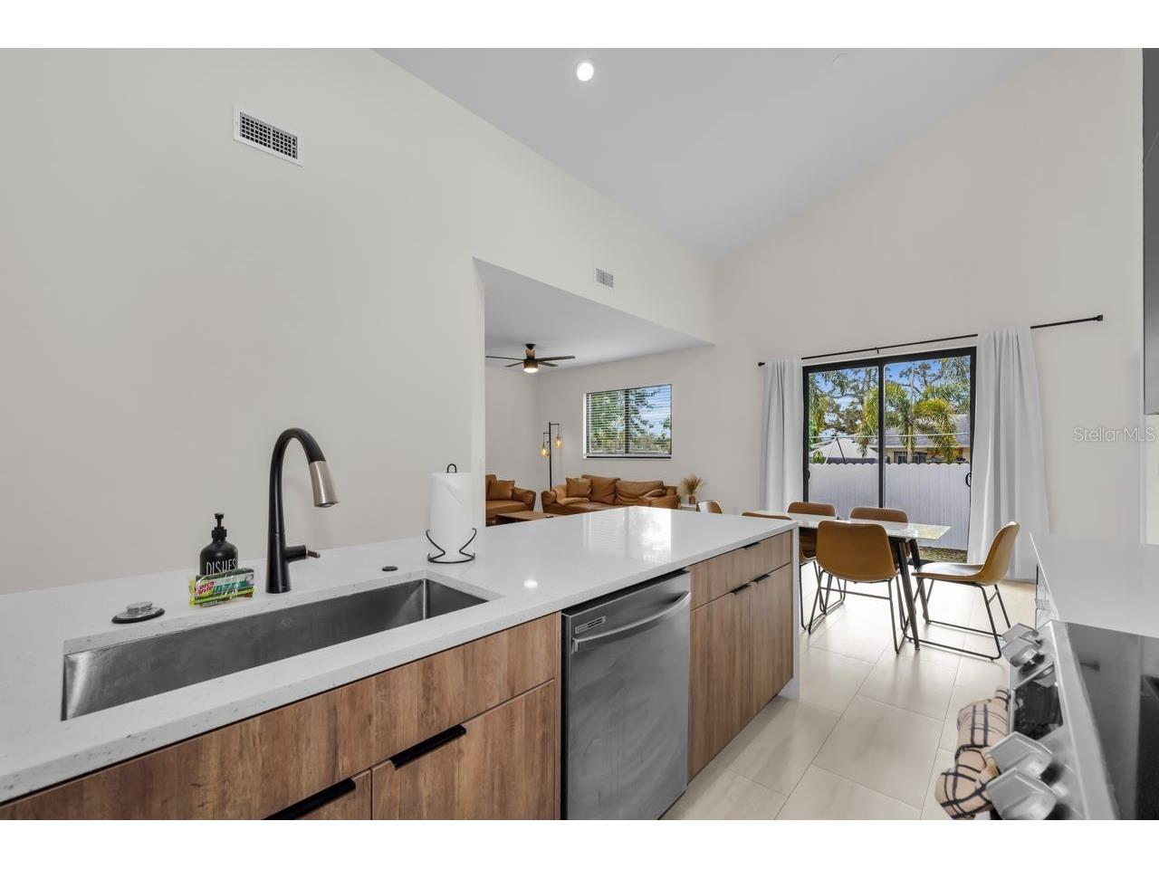 1590 S Washington Avenue Clearwater FL 33756 TB8471634 image20