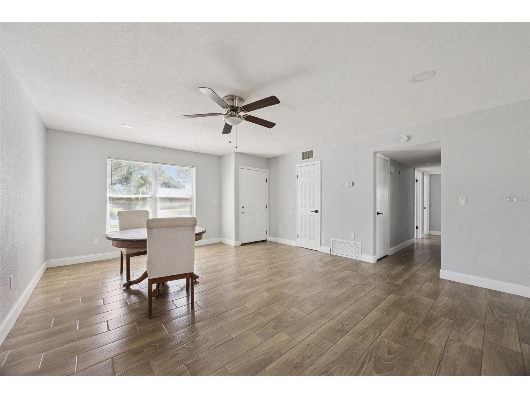 1590 Yorktown Avenue Titusville FL 32796 O6401438 image2