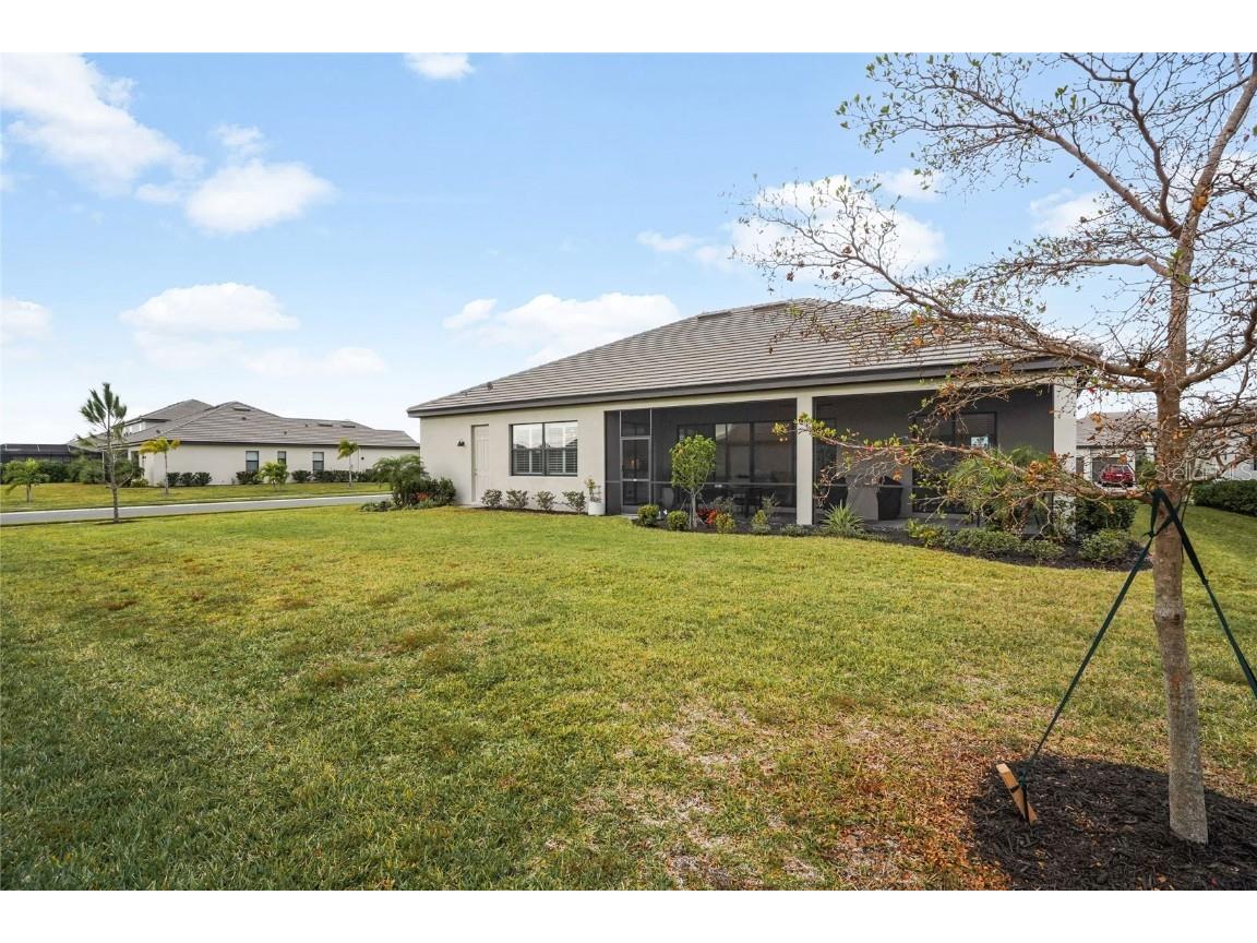 15906 Tradewind Terrace Lakewood Ranch FL 34211 A4675353 image32