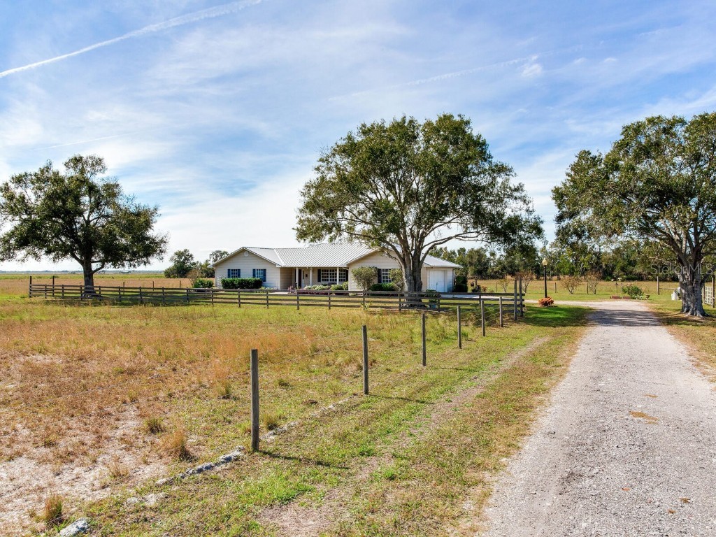 15907 Carlton Lake Road Wimauma FL 33598 TB8456545 image4