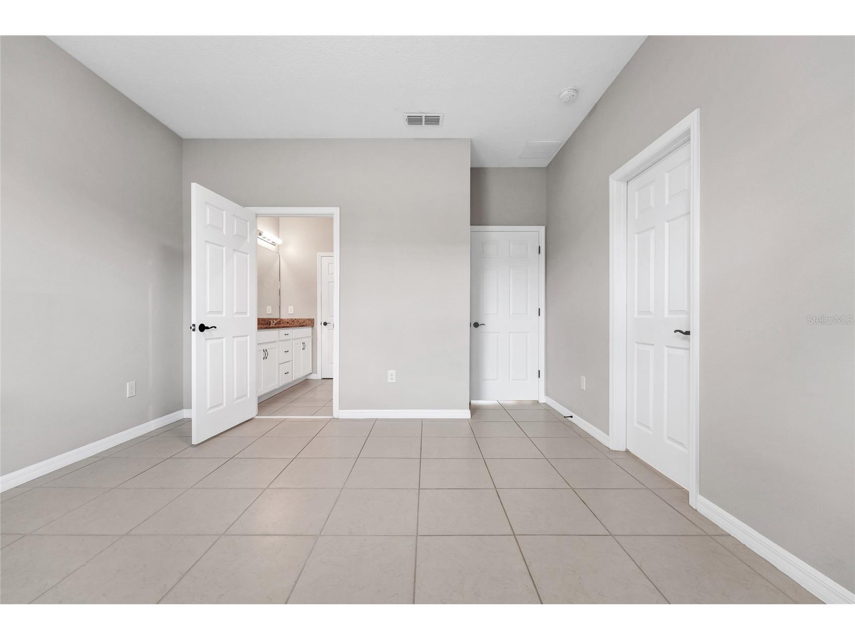 15907 Marina Bay Drive Winter Garden FL 34787 O6398406 image15