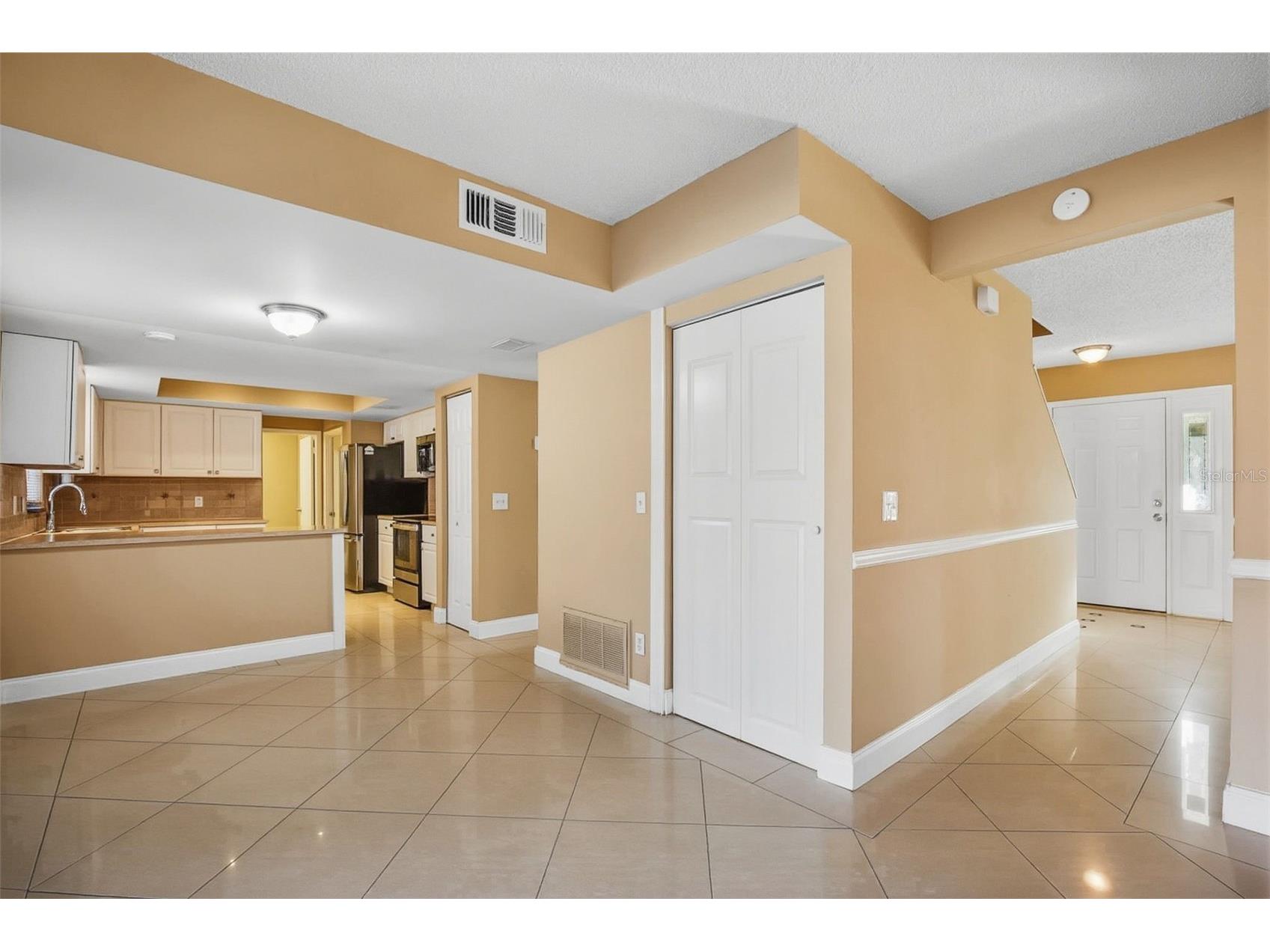 15908 Bridgewater Lane Tampa FL 33624 O6385516 image15