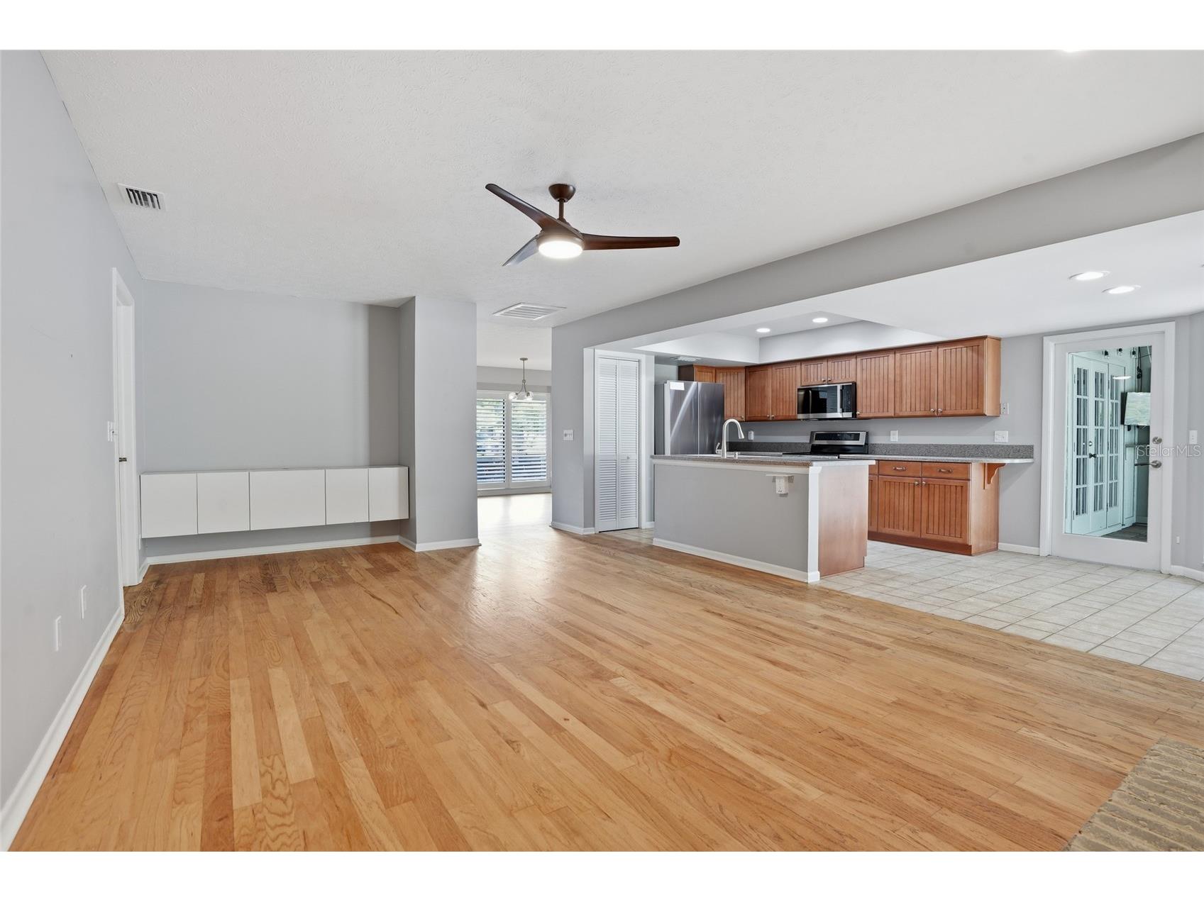 15908 Hampton Village Drive Tampa FL 33618 TB8529302 image20
