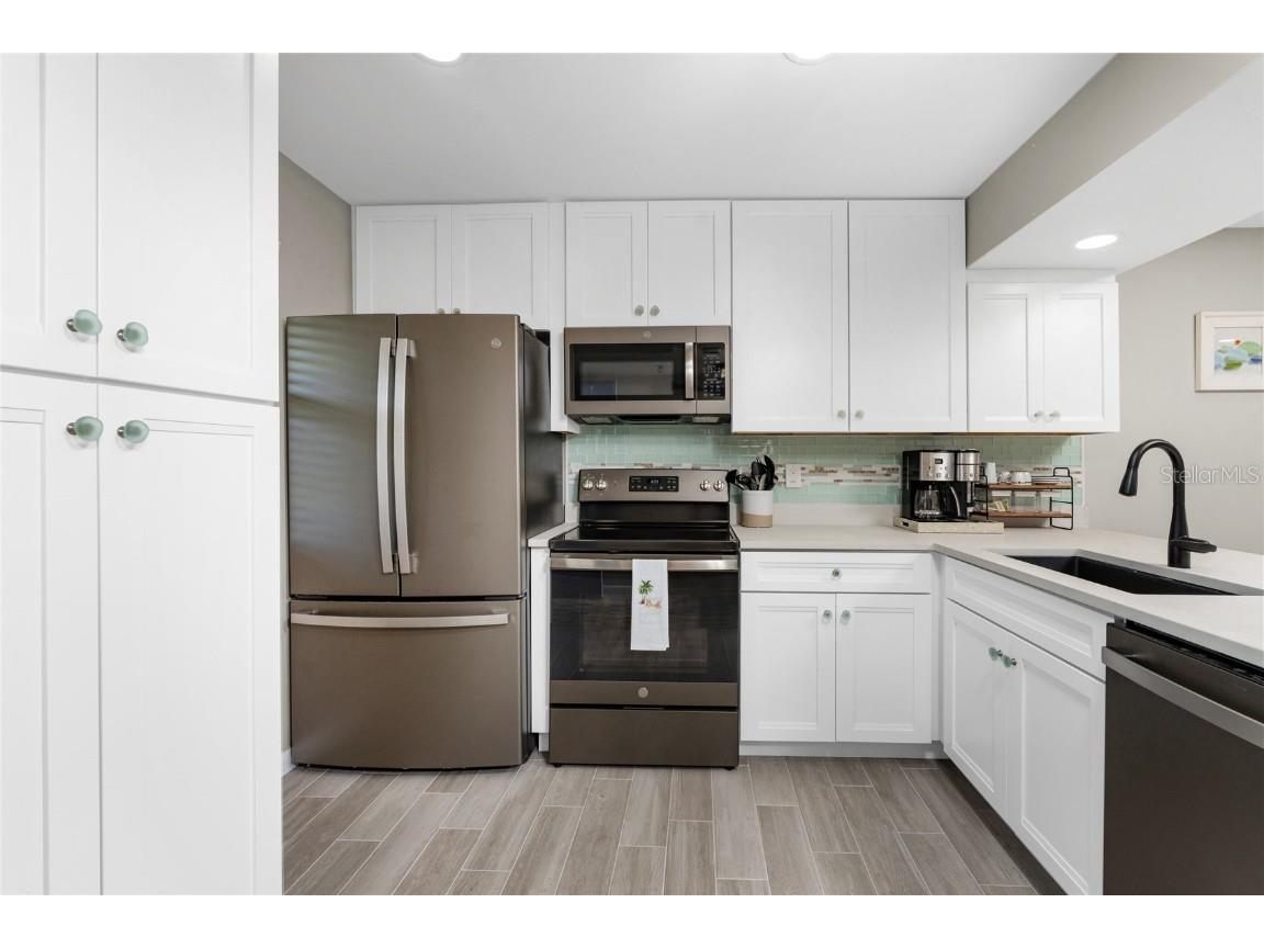 1591 Beach Road #402 Englewood FL 34223 D6142610 image7