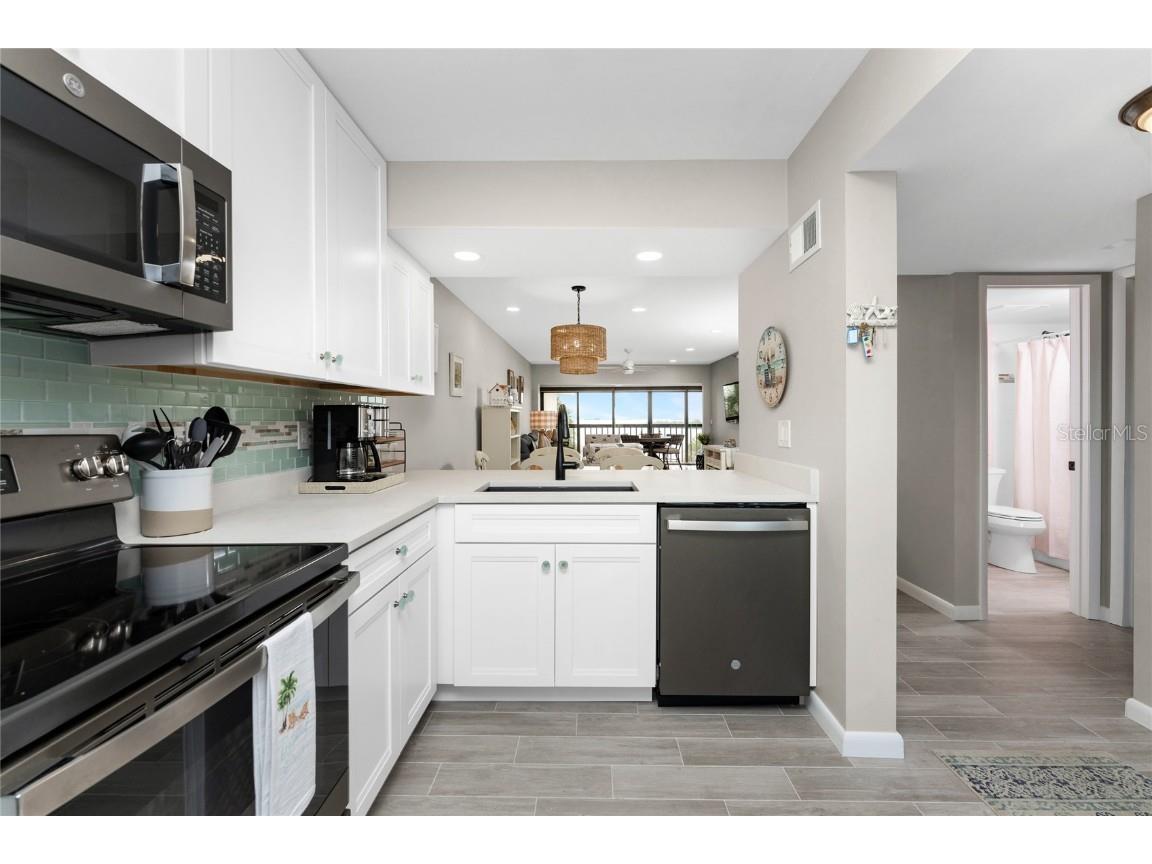 1591 Beach Road #402 Englewood FL 34223 D6142610 image8