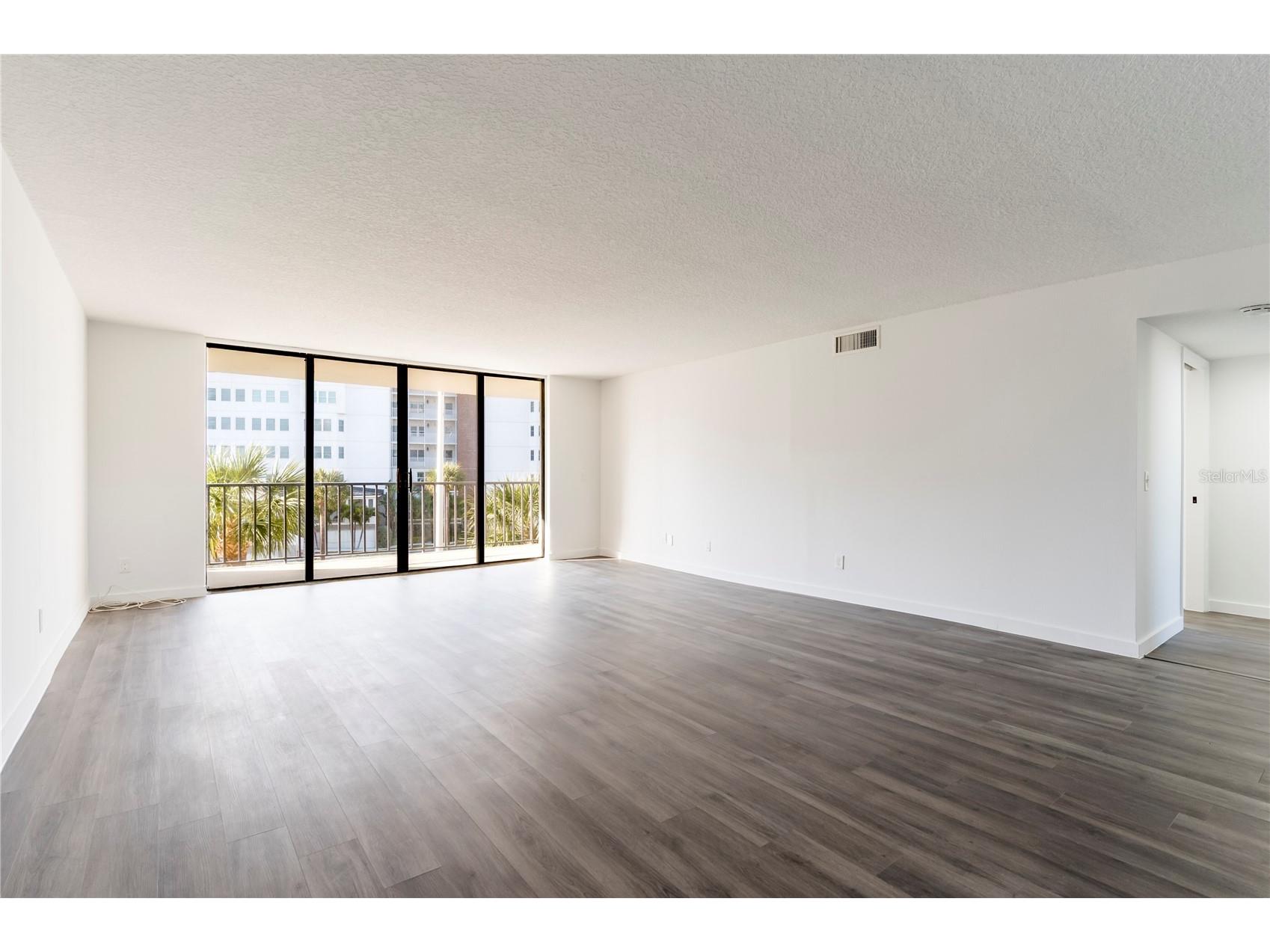 1591 Gulf Boulevard #203S Clearwater Beach FL 33767 TB8481486 image13