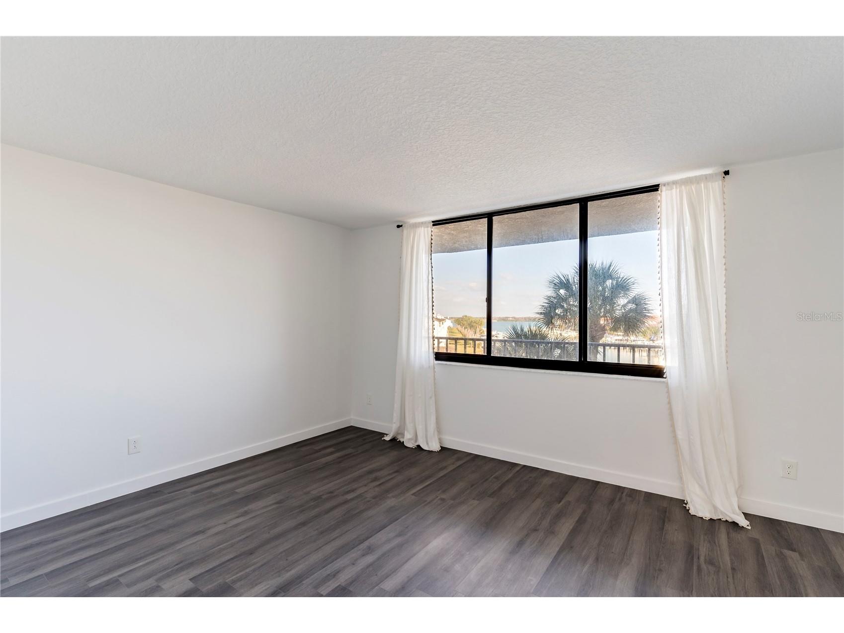 1591 Gulf Boulevard #203S Clearwater Beach FL 33767 TB8481486 image16