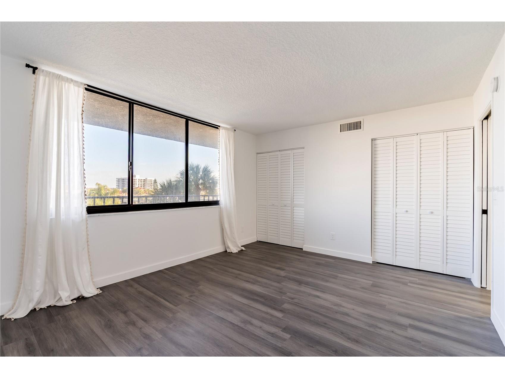 1591 Gulf Boulevard #203S Clearwater Beach FL 33767 TB8481486 image17