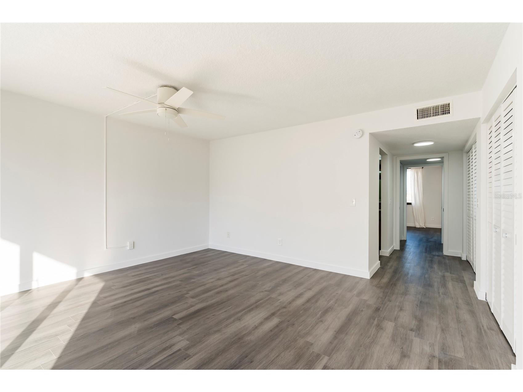 1591 Gulf Boulevard #203S Clearwater Beach FL 33767 TB8481486 image24
