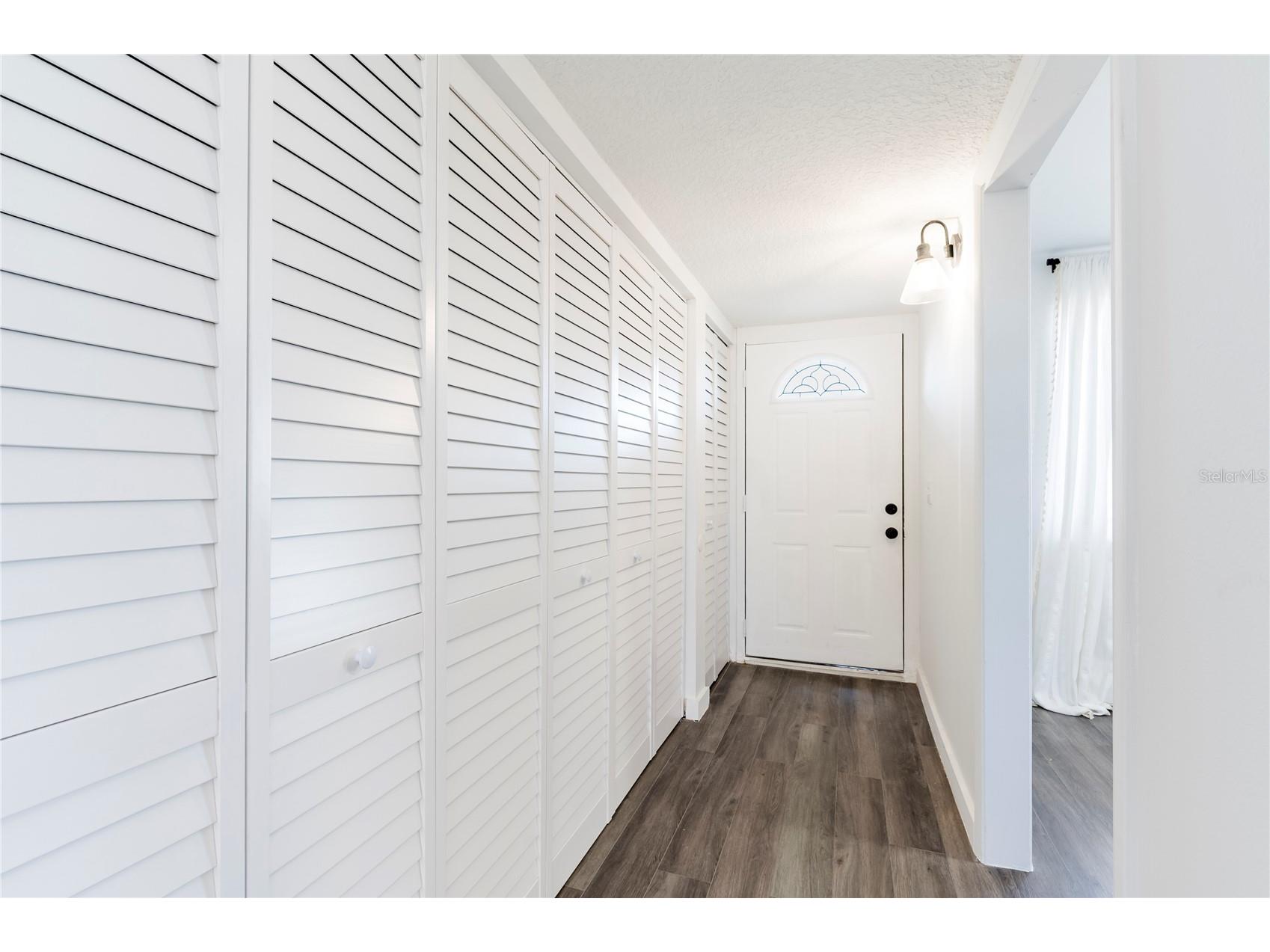 1591 Gulf Boulevard #203S Clearwater Beach FL 33767 TB8481486 image6