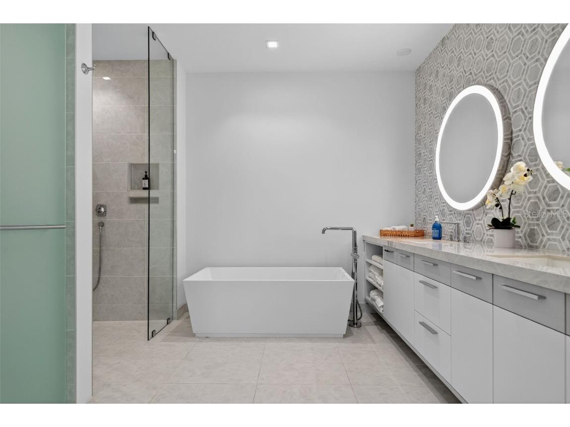 1591 Gulf Of Mexico Drive #216 Longboat Key FL 34228 - GULF OF MEXICO A4665247 image29