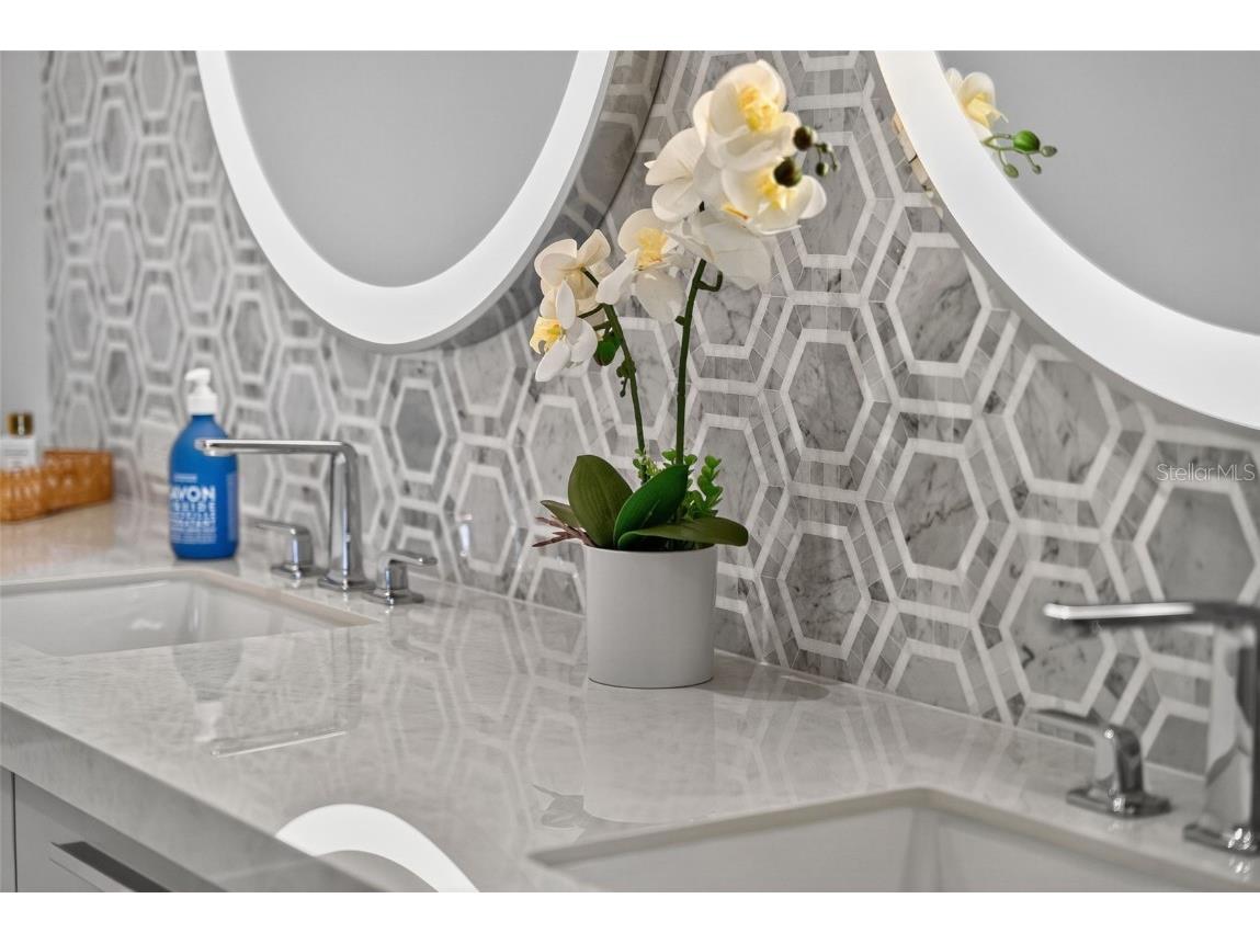 1591 Gulf Of Mexico Drive #216 Longboat Key FL 34228 - GULF OF MEXICO A4665247 image30