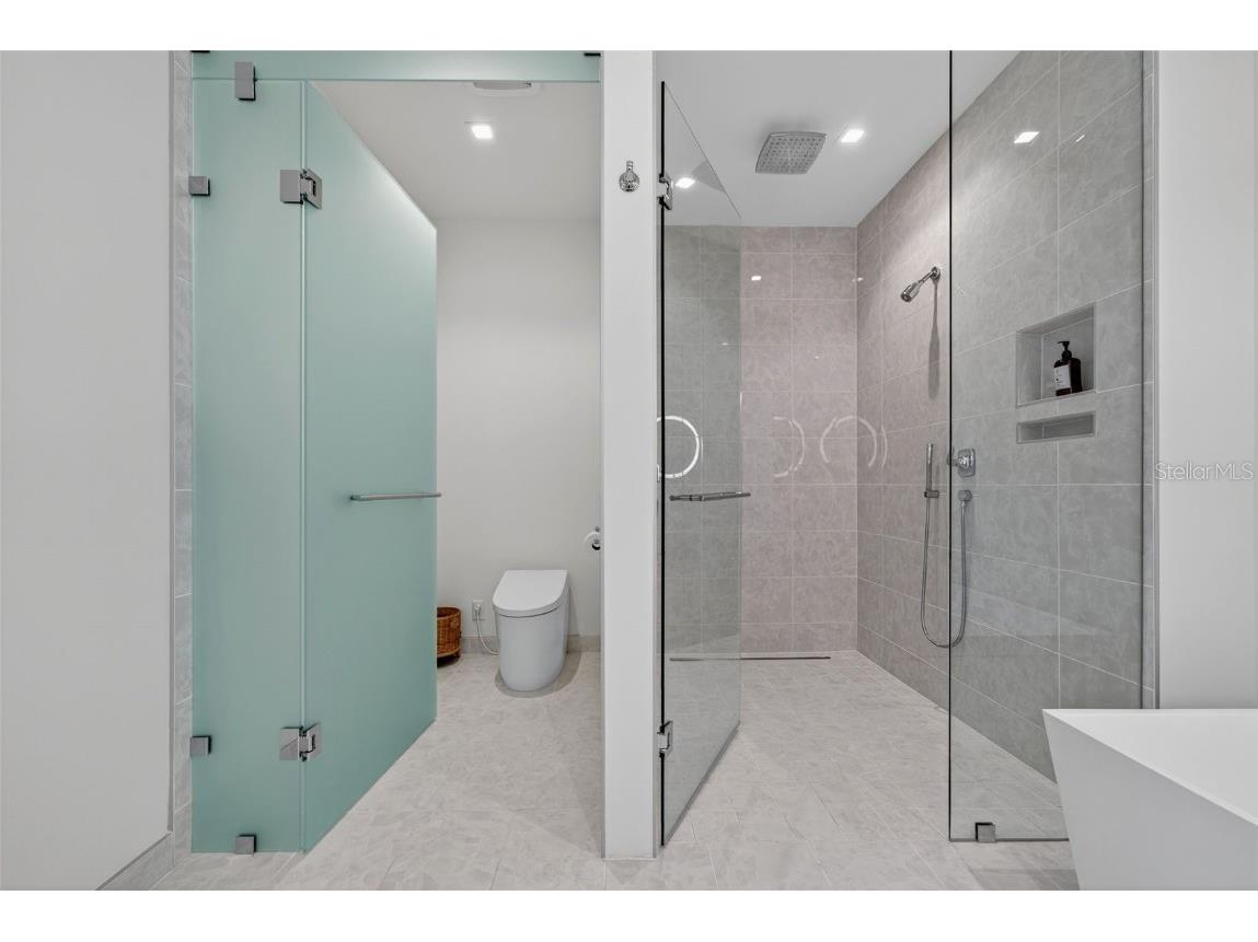 1591 Gulf Of Mexico Drive #216 Longboat Key FL 34228 - GULF OF MEXICO A4665247 image32