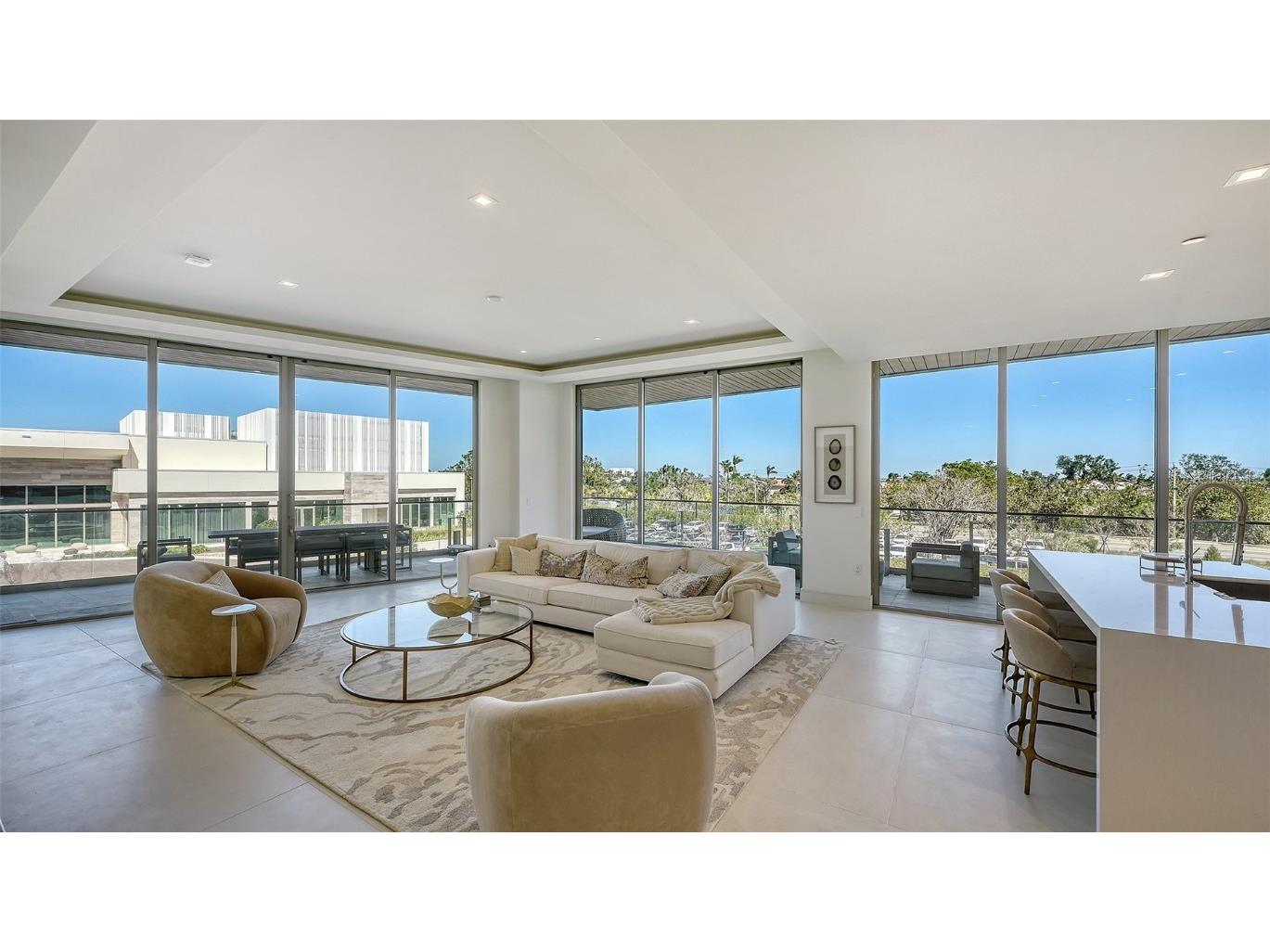 1591 Gulf Of Mexico Drive #313 Longboat Key FL 34228 - GULF & SARASOTA BAY A4644494 image4