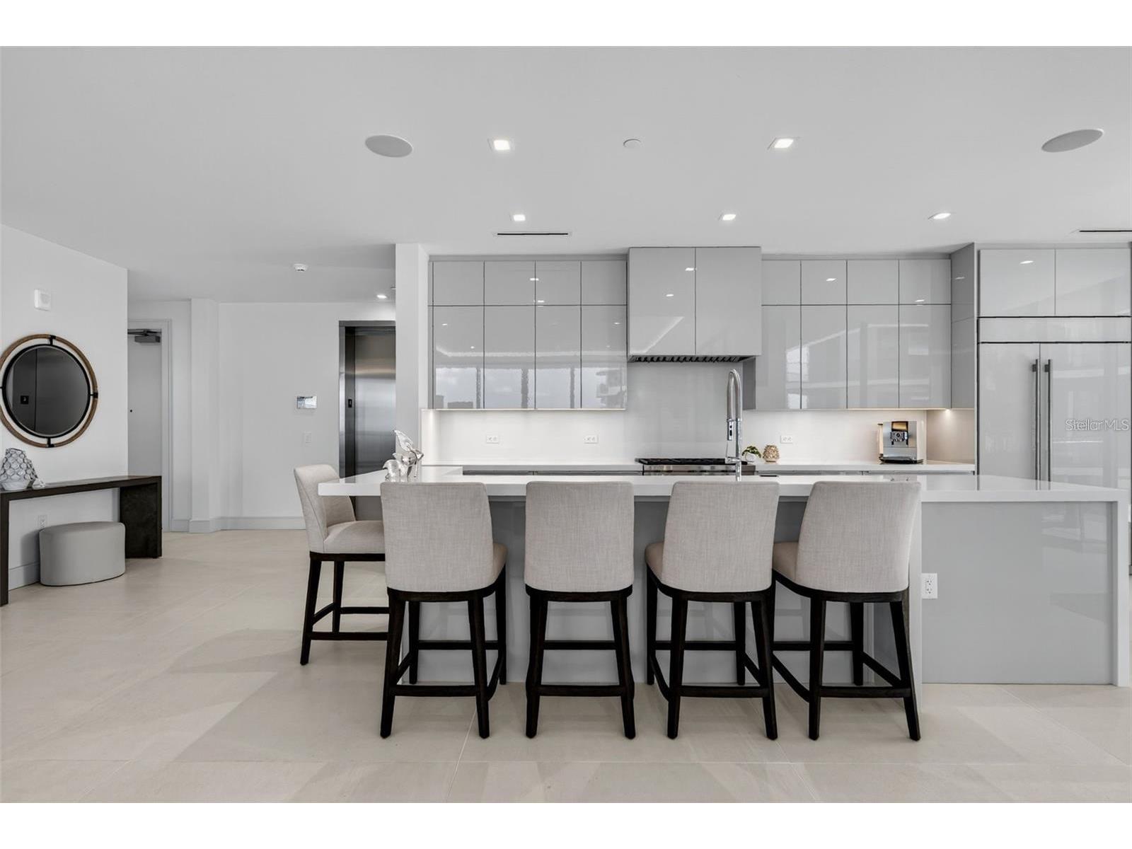 1591 Gulf Of Mexico Drive #410 Longboat Key FL 34228 - GULF OF MEXICO A4676510 image18