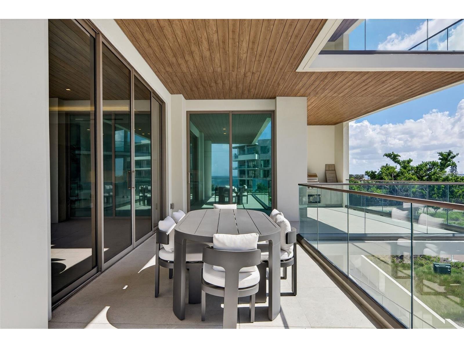 1591 Gulf Of Mexico Drive #410 Longboat Key FL 34228 - GULF OF MEXICO A4676510 image21