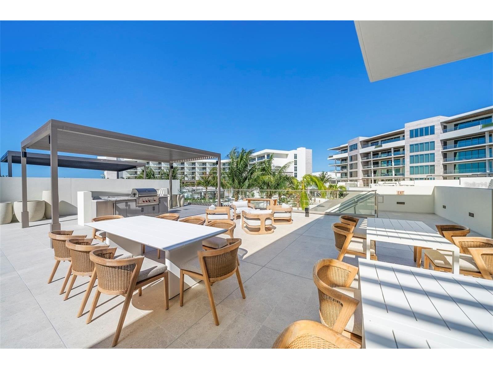 1591 Gulf Of Mexico Drive #410 Longboat Key FL 34228 - GULF OF MEXICO A4676510 image63