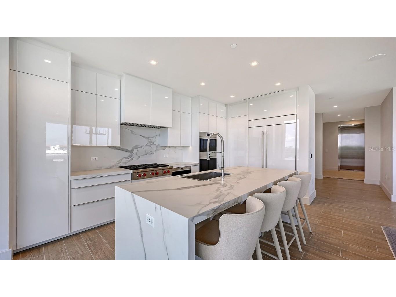 1591 Gulf Of Mexico Drive #413 Longboat Key FL 34228 - GULF OF MEXICO SARASOTA BAY A4627935 image12
