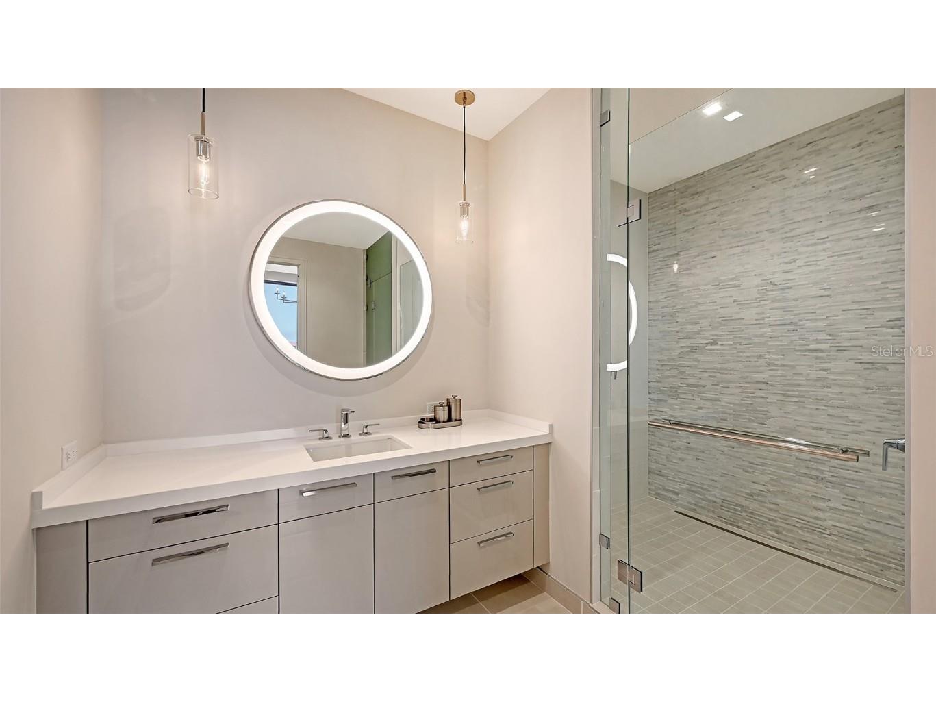 1591 Gulf Of Mexico Drive #413 Longboat Key FL 34228 - GULF OF MEXICO SARASOTA BAY A4627935 image19