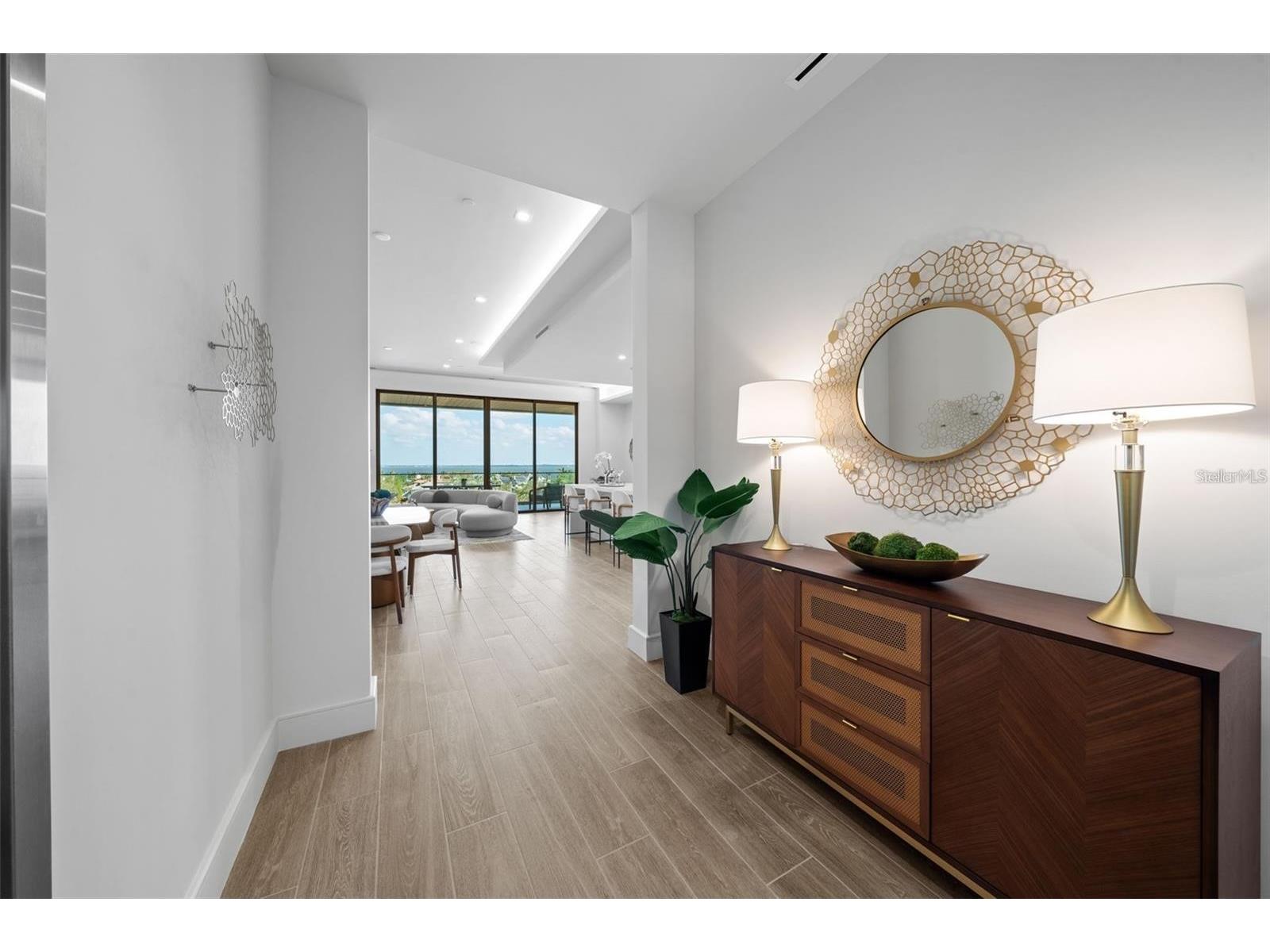 1591 Gulf Of Mexico Drive #515 Longboat Key FL 34228 A4691168 image2