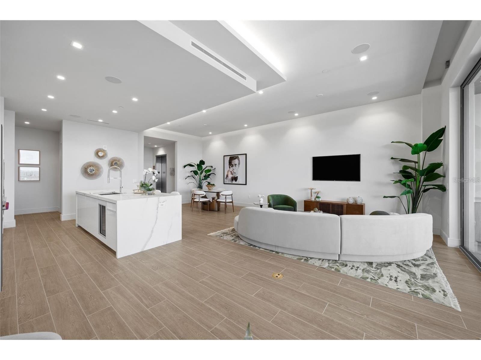1591 Gulf Of Mexico Drive #515 Longboat Key FL 34228 A4691168 image5