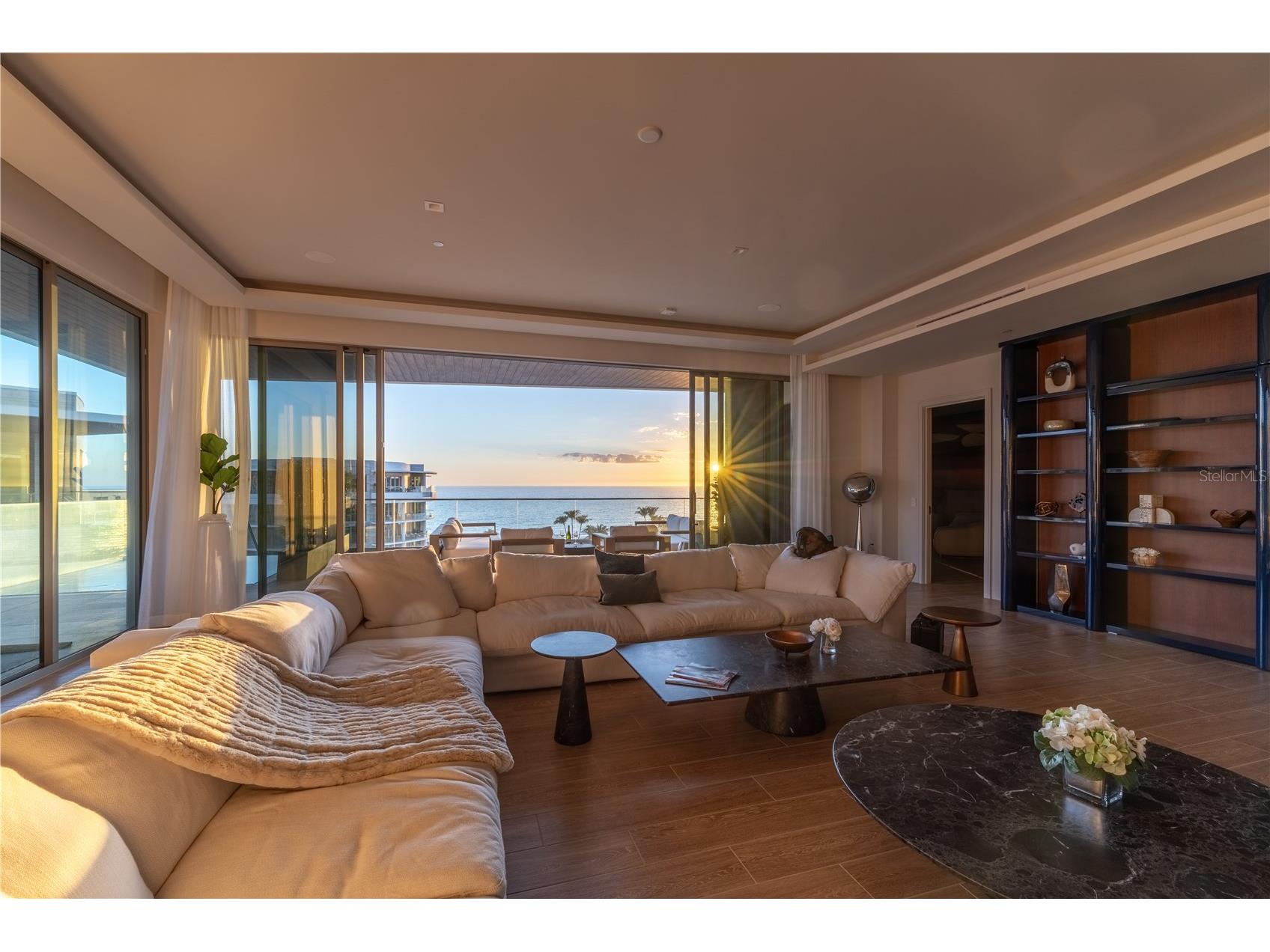 1591 Gulf Of Mexico Drive #619 Longboat Key FL 34228 - GULF OF MEXICO A4677888 image1