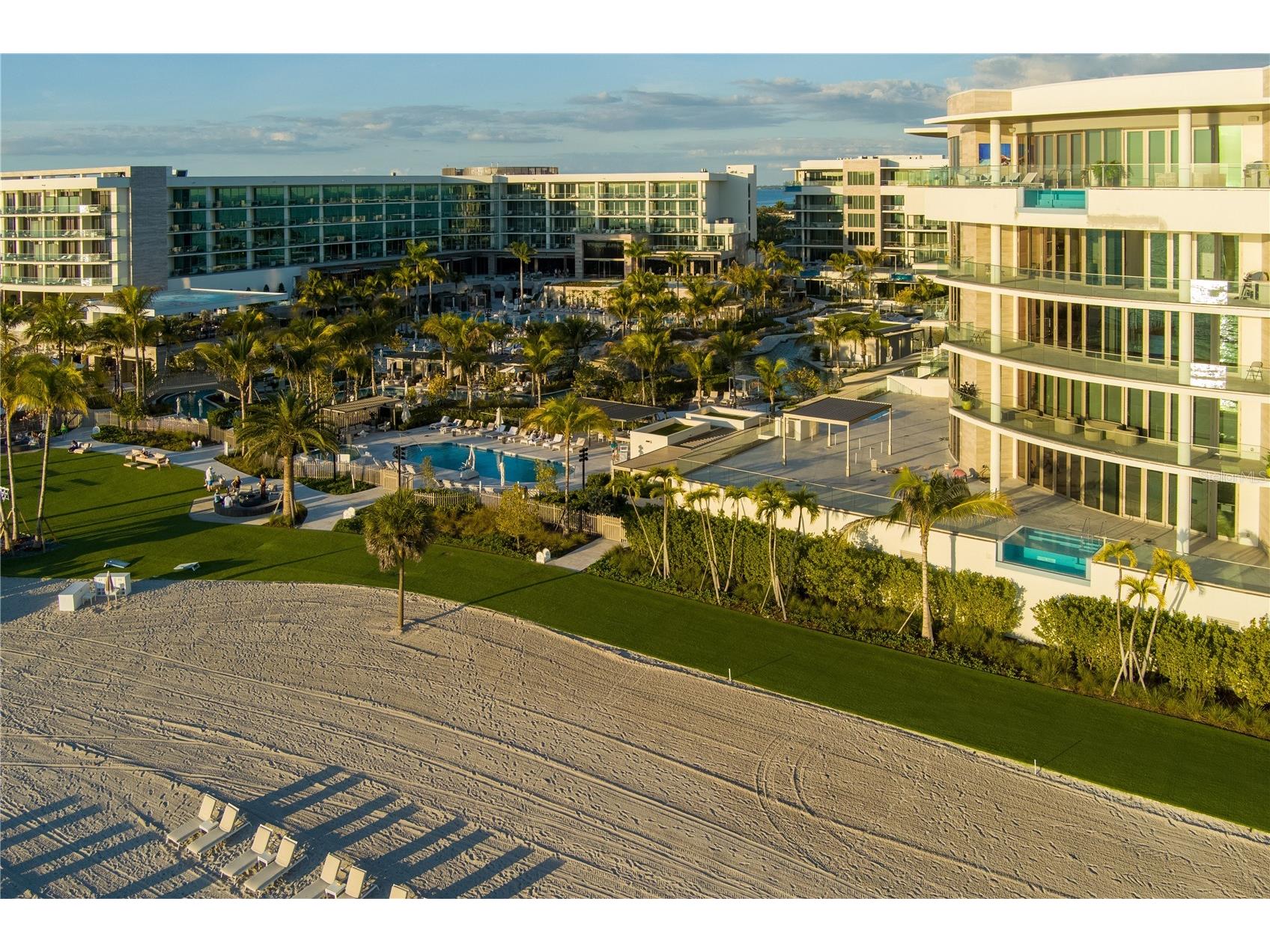 1591 Gulf Of Mexico Drive #619 Longboat Key FL 34228 - GULF OF MEXICO A4677888 image2