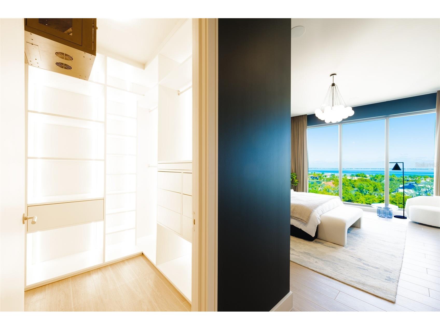 1591 Gulf Of Mexico Drive #619 Longboat Key FL 34228 - GULF OF MEXICO A4677888 image33