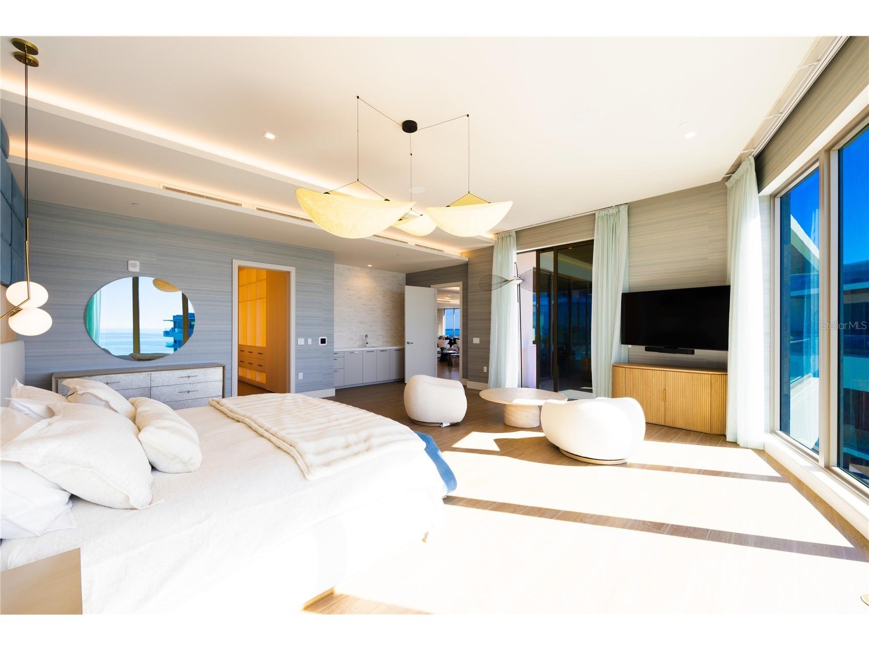 1591 Gulf Of Mexico Drive #619 Longboat Key FL 34228 - GULF OF MEXICO A4677888 image35