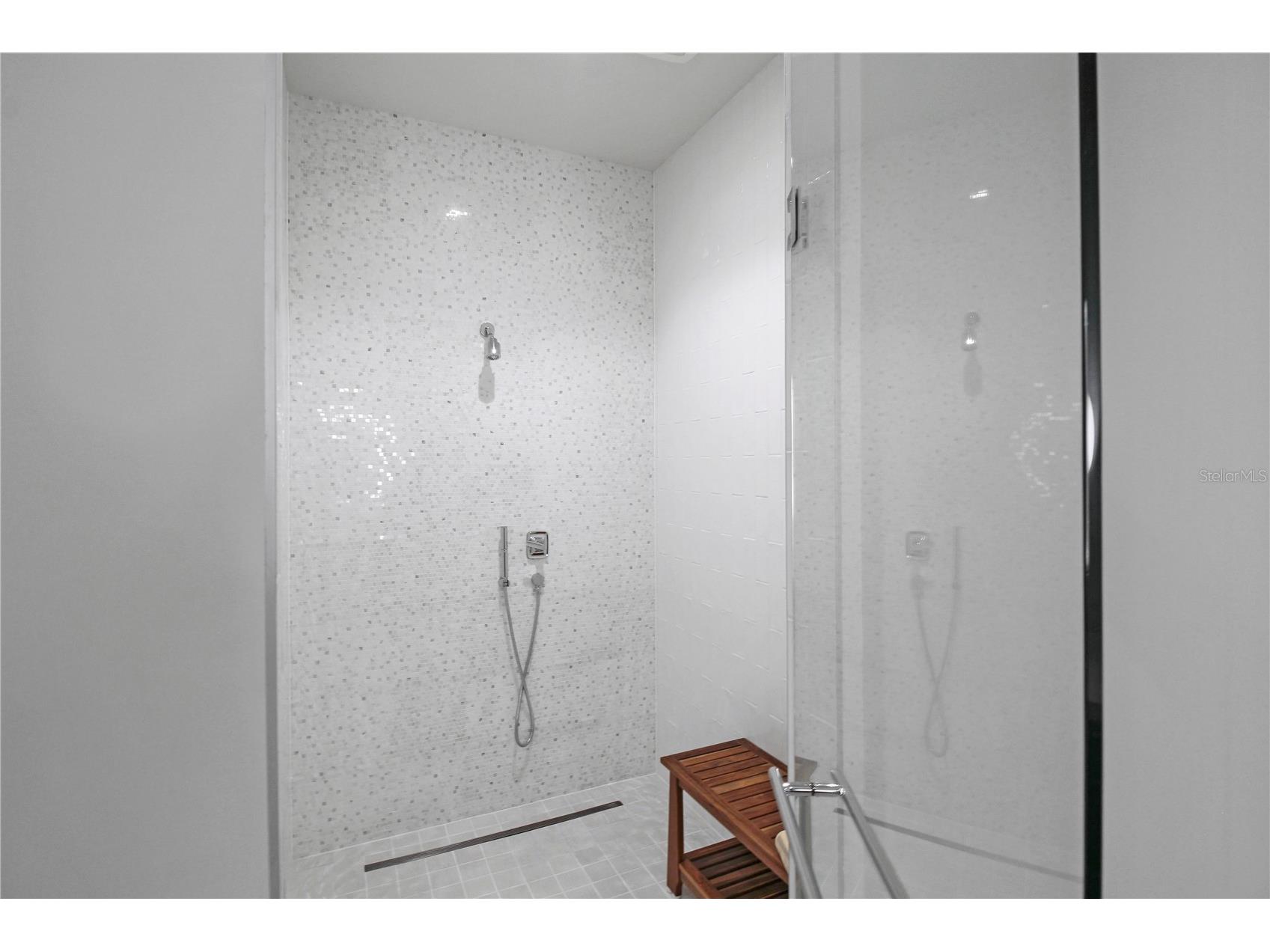 1591 Gulf Of Mexico Drive #619 Longboat Key FL 34228 - GULF OF MEXICO A4695816 image45