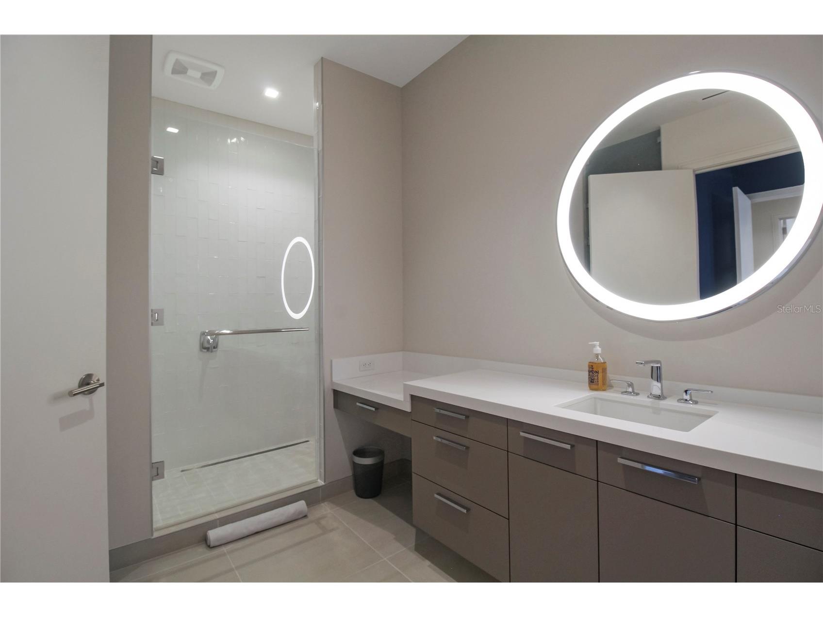 1591 Gulf Of Mexico Drive #619 Longboat Key FL 34228 - GULF OF MEXICO A4695816 image47