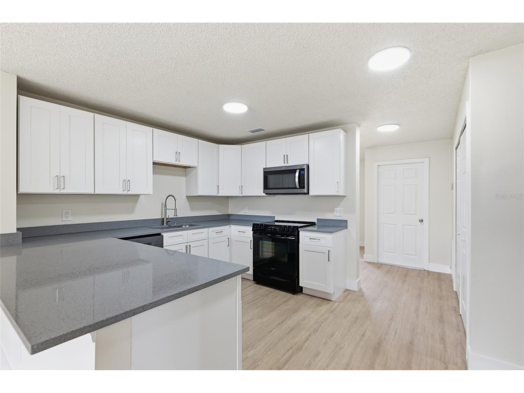 1591 Malaluka Street Deltona FL 32725 O6412386 image16
