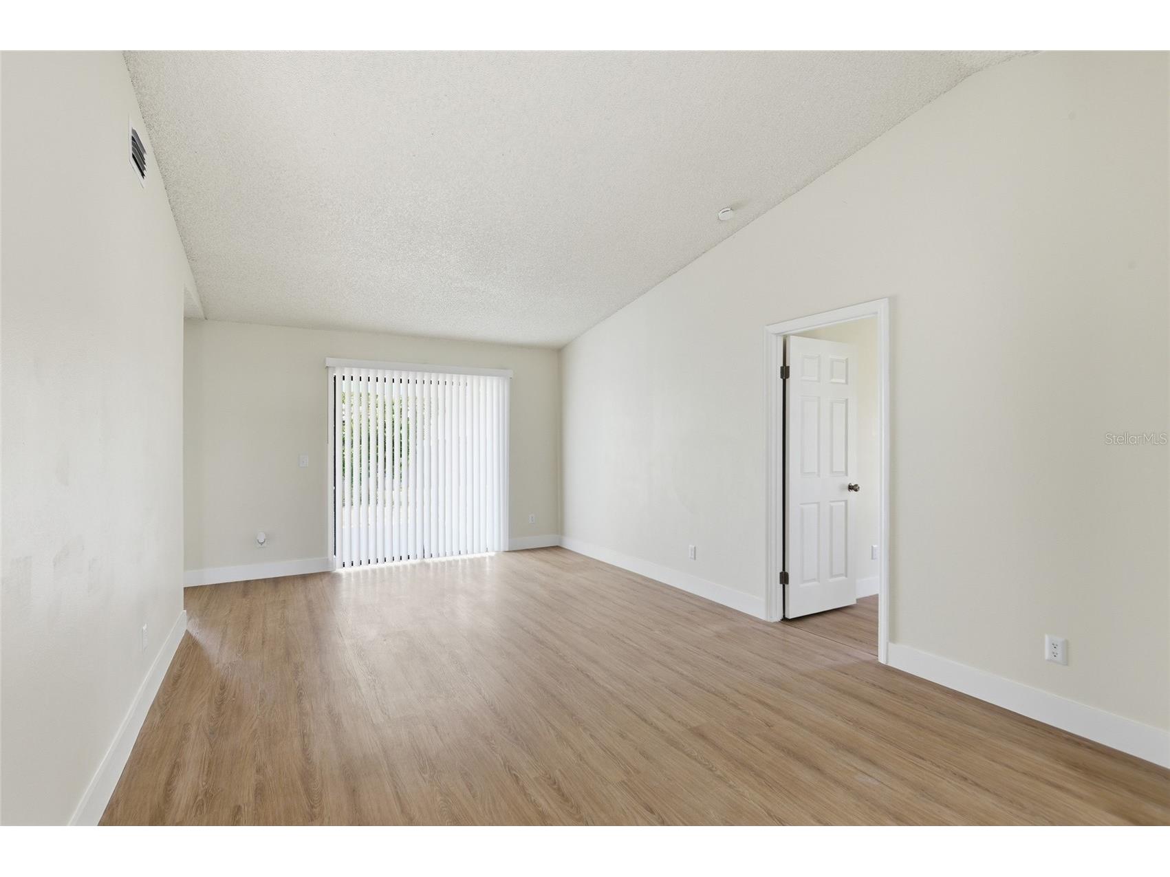 1591 Malaluka Street Deltona FL 32725 O6412386 image7