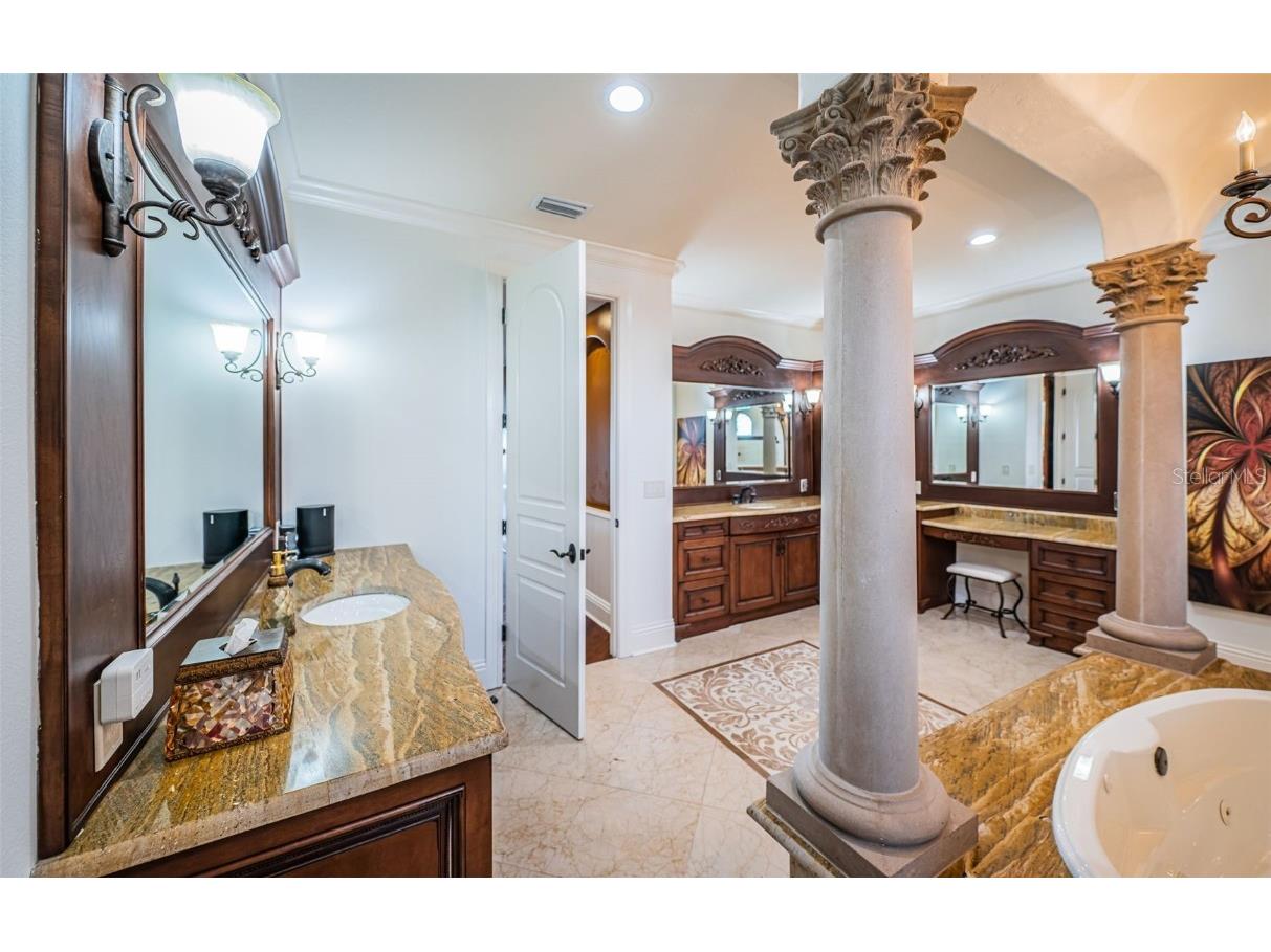 15912 Gulf Boulevard Redington Beach FL 33708 - GULF OF MEXICO TB8347179 image67