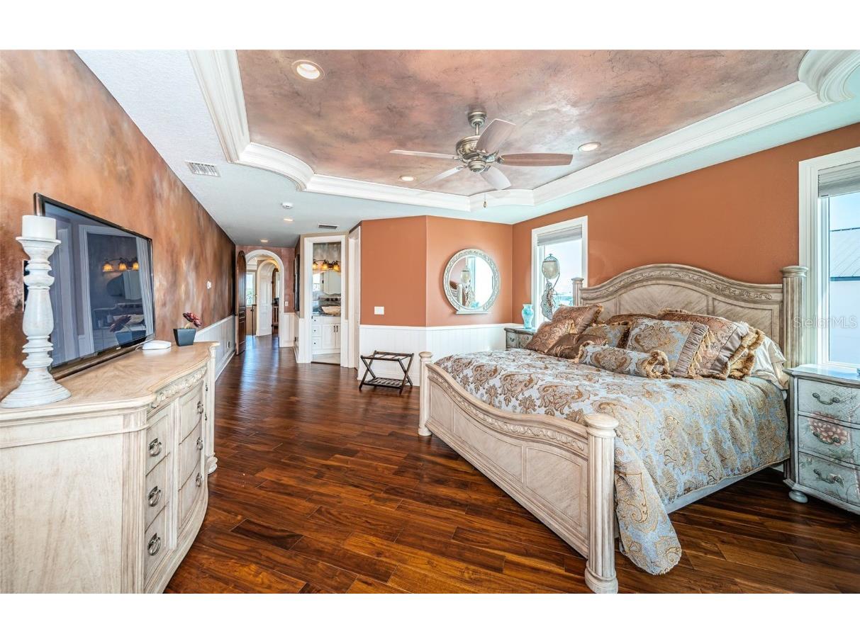 15912 Gulf Boulevard Redington Beach FL 33708 - GULF OF MEXICO TB8347179 image81