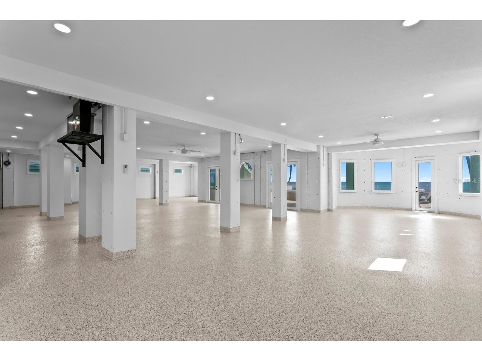 15912 Gulf Boulevard Redington Beach FL 33708 TB8525711 image38