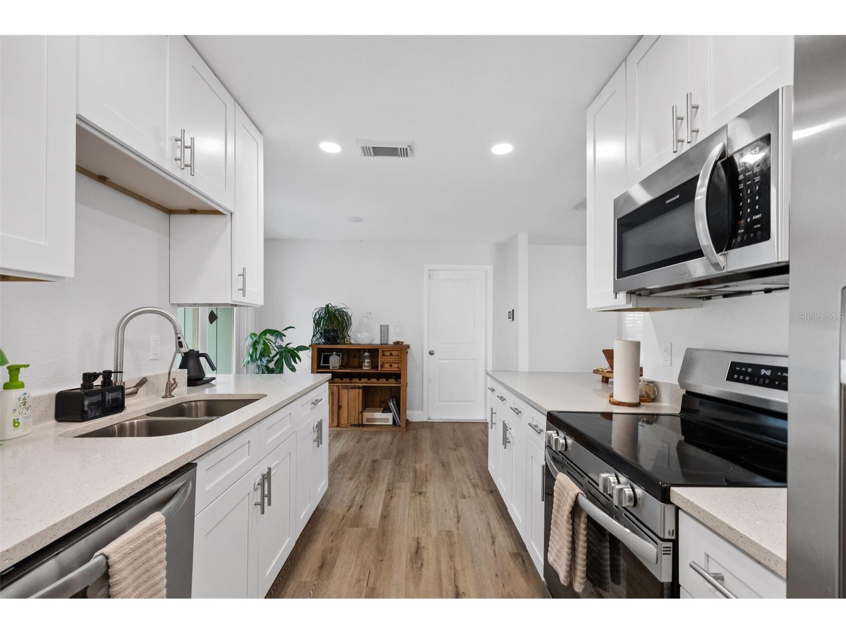 15917 Country Farm Place Tampa FL 33624 TB8515145 image19